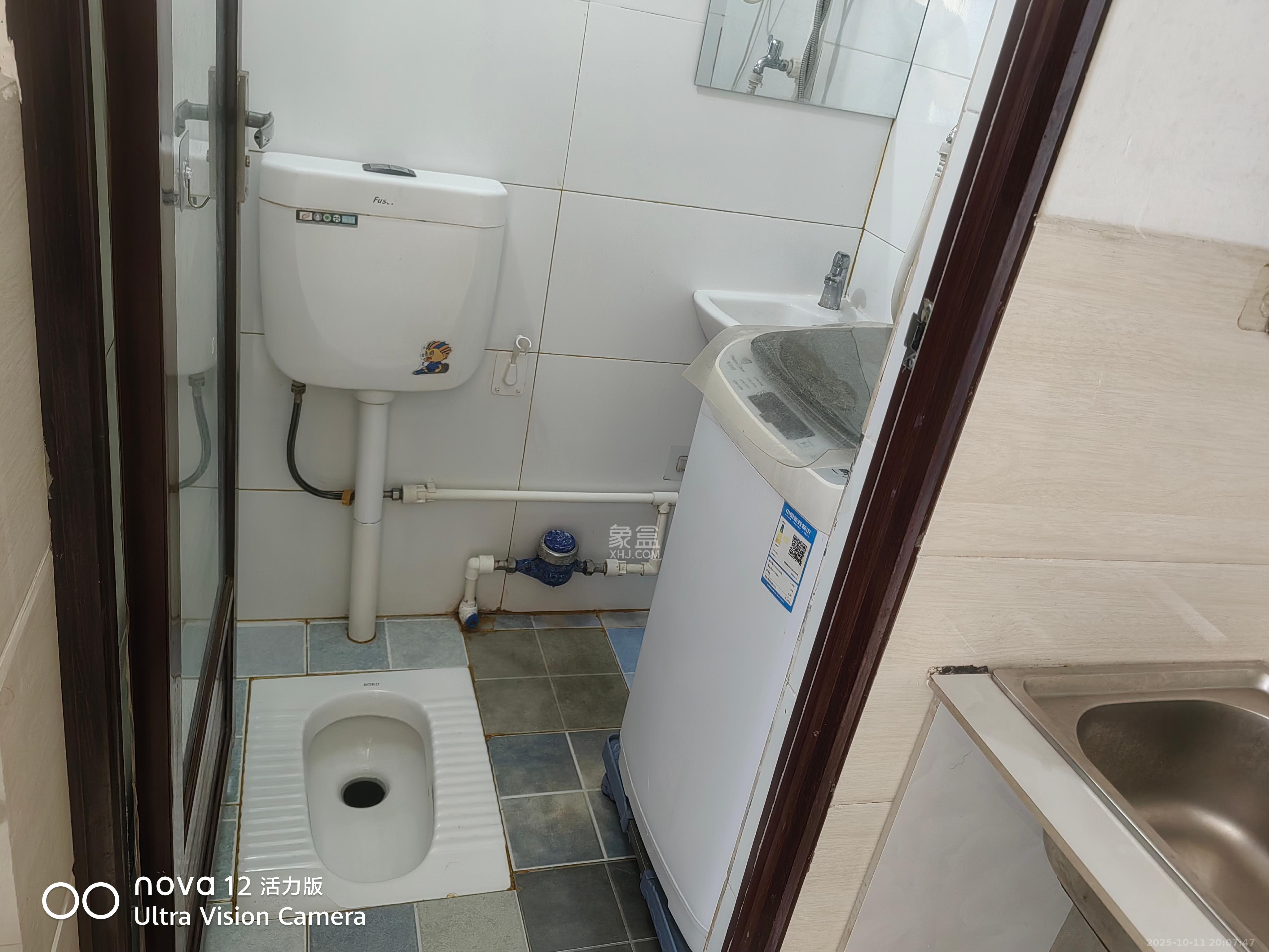 高桥现代商贸城 1室1厅0卫 1400.0元/月 高桥现代商贸城 1室1厅0卫 1400.0元/月室内图