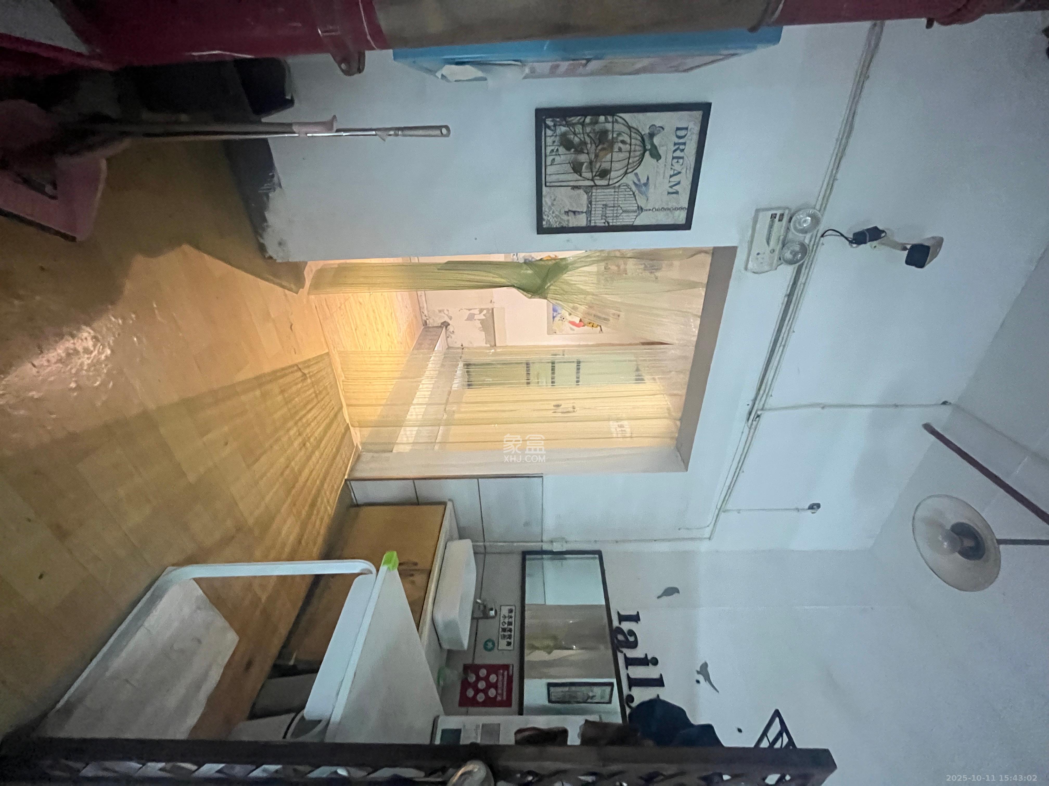 银轩铭誉（四海怡家）  5室1厅1卫    4500.0元/月室内图