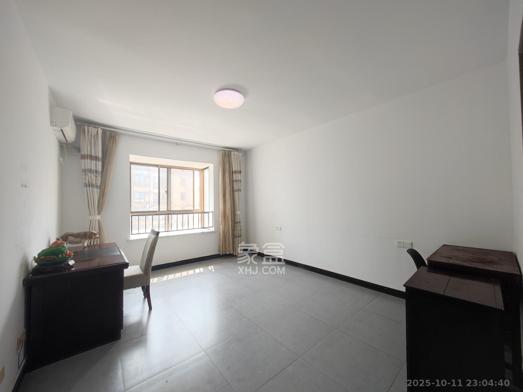 中天瑞景  3室2厅2卫    106.8万 中天瑞景  3室2厅2卫    106.8万卧室