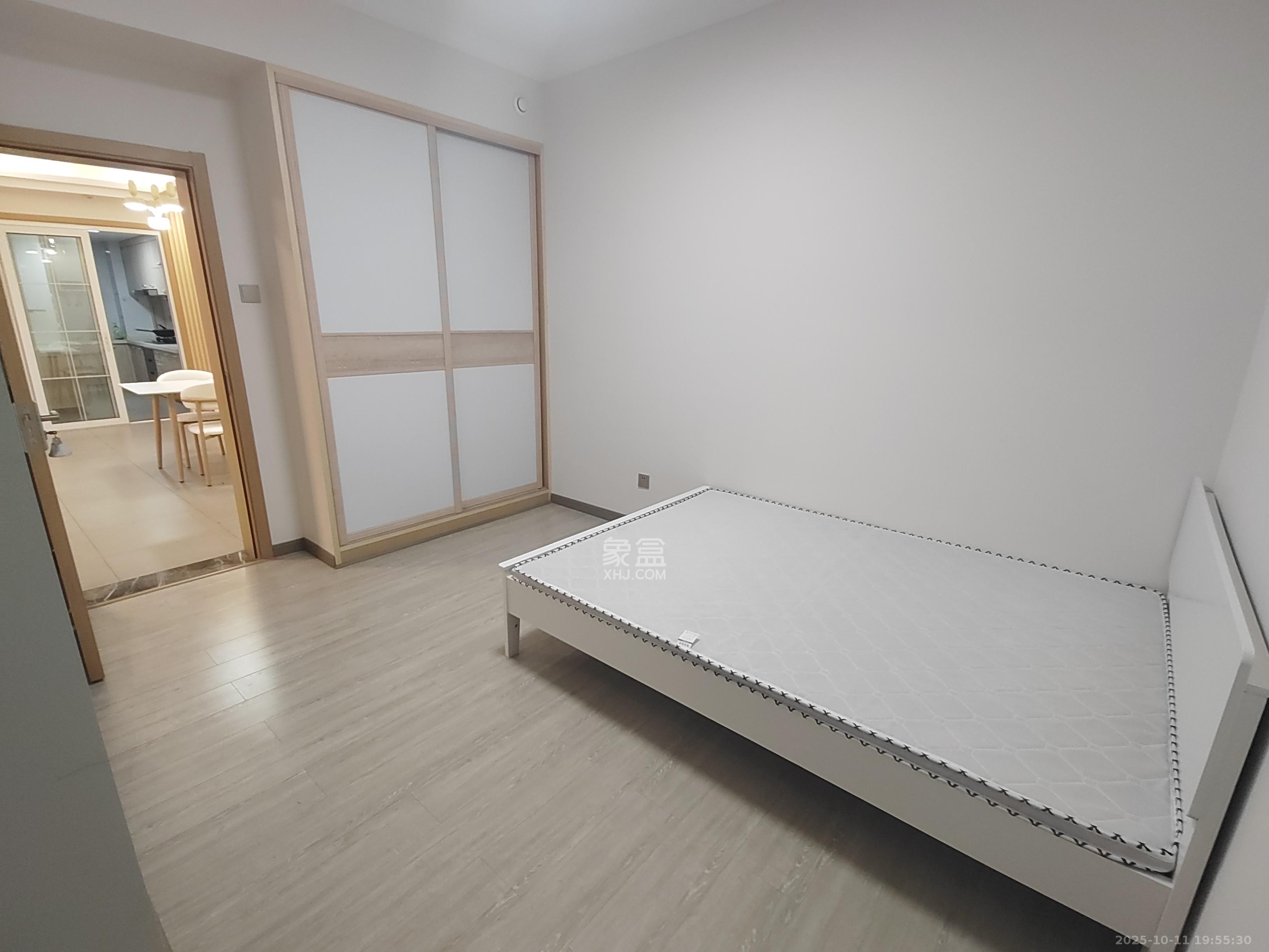 恒基凯旋门三期  3室2厅2卫    3200.0元/月室内图