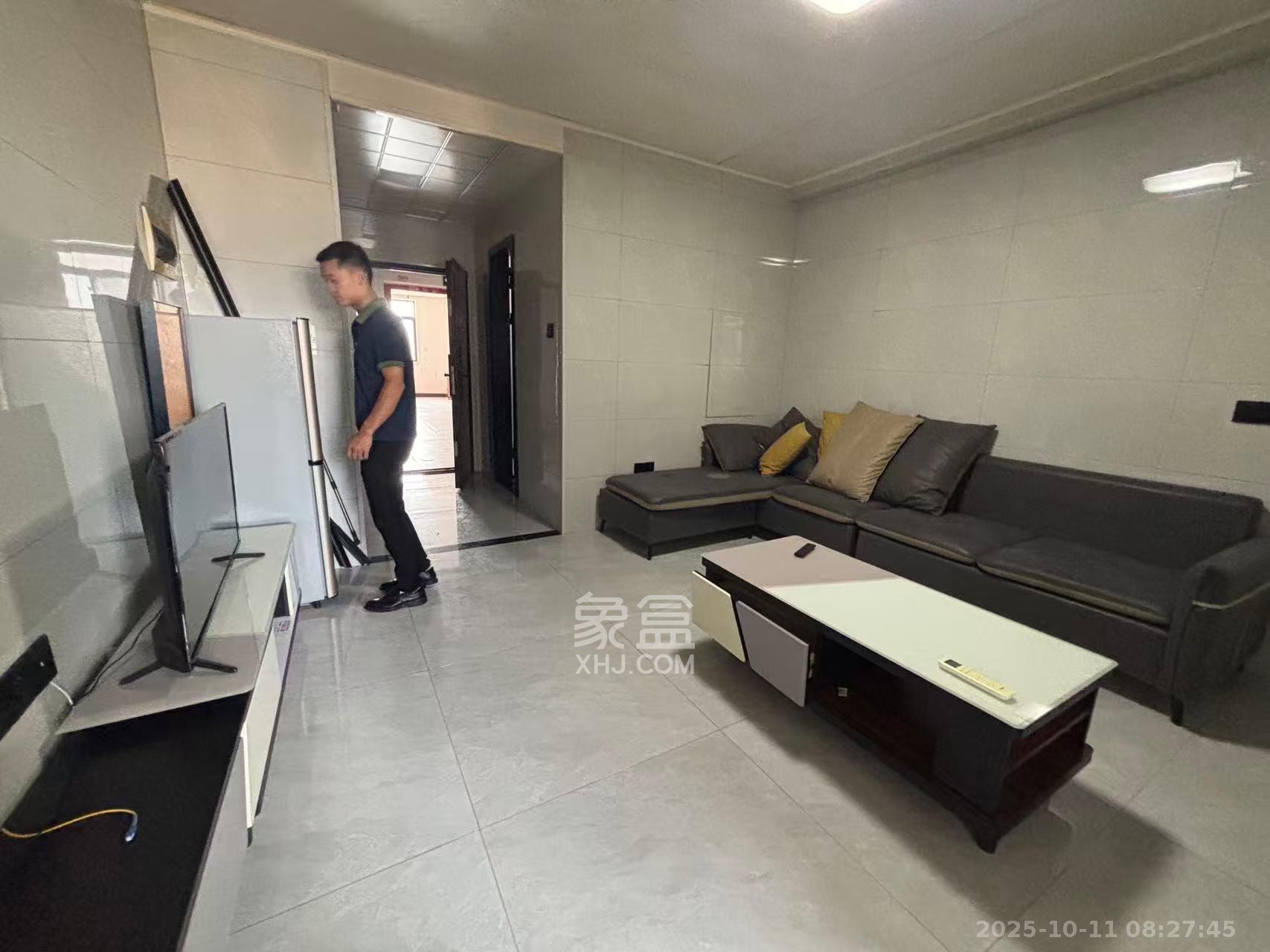 湘聚大厦  1室1厅1卫    1900.0元/月室内图