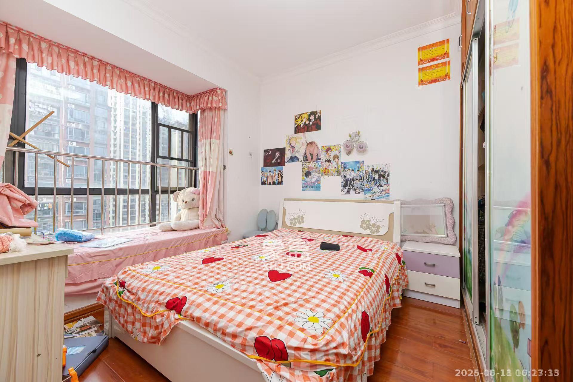 珠江东方明珠(新地东方明珠)三期 4室2厅2卫 2200.0元/月 珠江东方明珠(新地东方明珠)三期 4室2厅2卫 2200.0元/月室内图