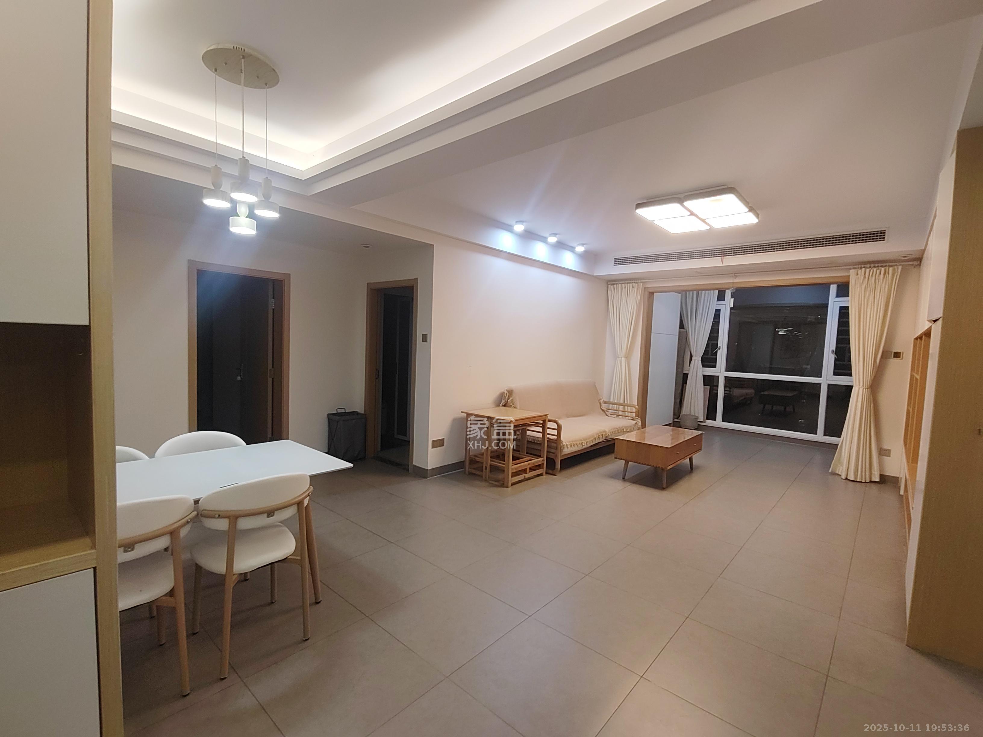 恒基凯旋门三期 3室2厅2卫 3200.0元/月 恒基凯旋门三期 3室2厅2卫 3200.0元/月室内图