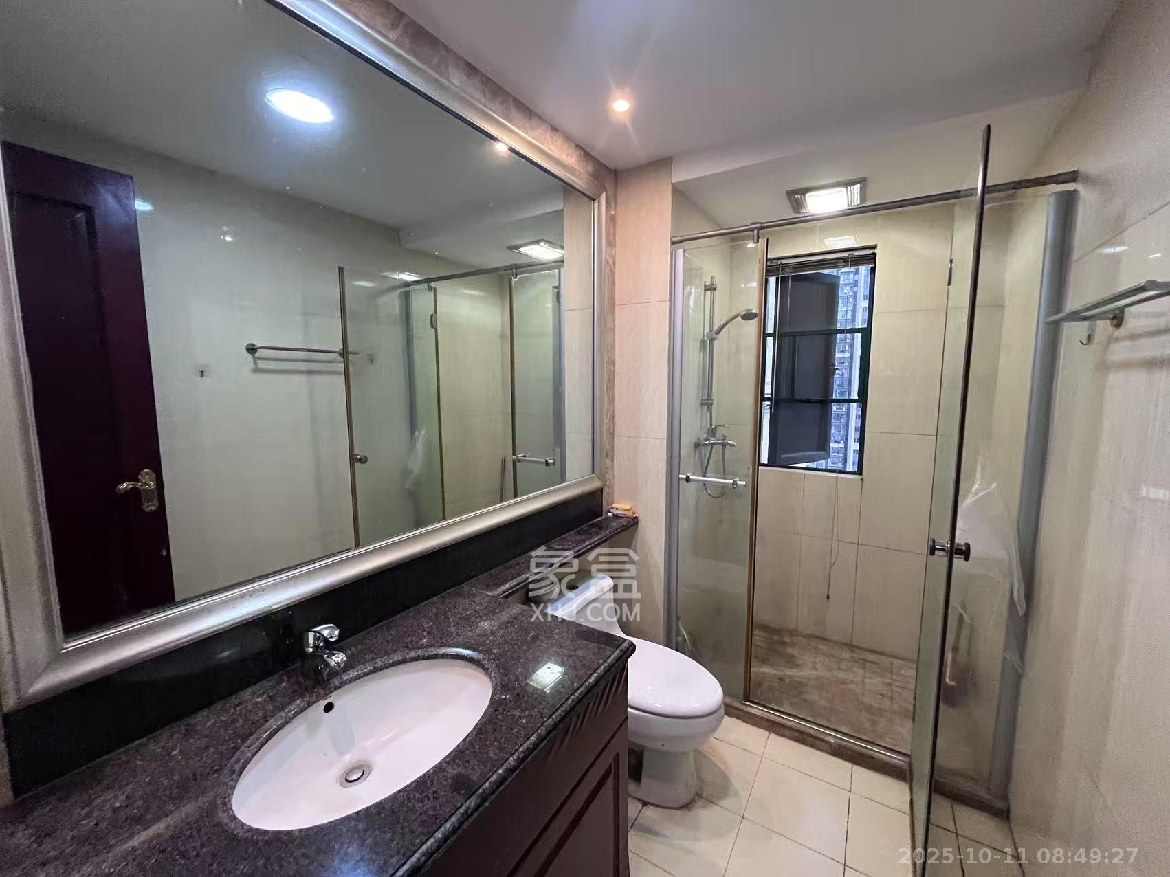 恒大翡翠华庭 3室2厅1卫 2000.0元/月 恒大翡翠华庭 3室2厅1卫 2000.0元/月室内图