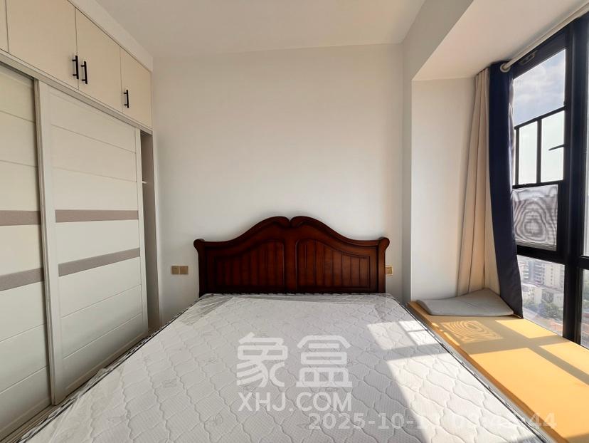 荣悦台 1室1厅1卫 2600.0元/月 荣悦台 1室1厅1卫 2600.0元/月室内图