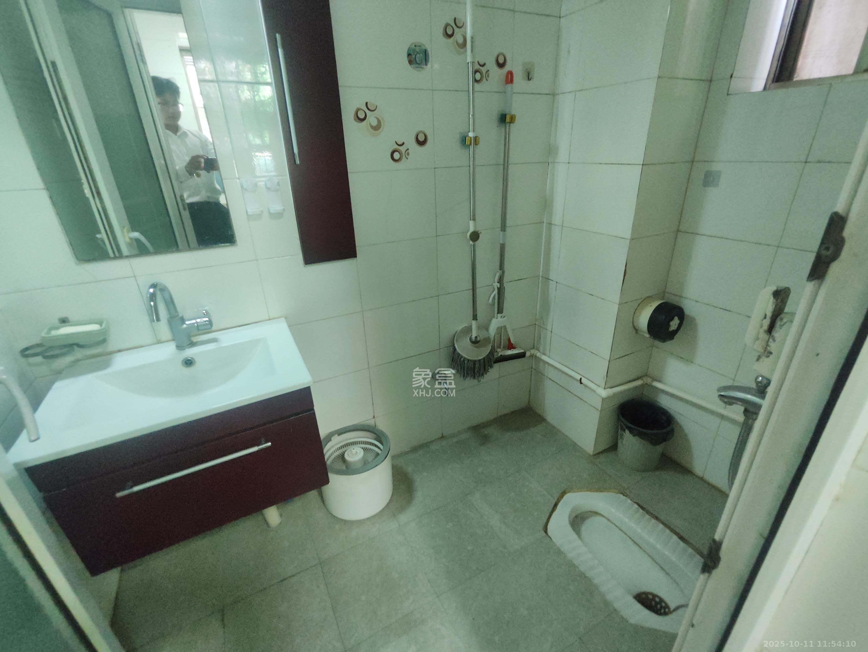 金科园  2室2厅1卫    2100.0元/月 金科园  2室2厅1卫    2100.0元/月室内图