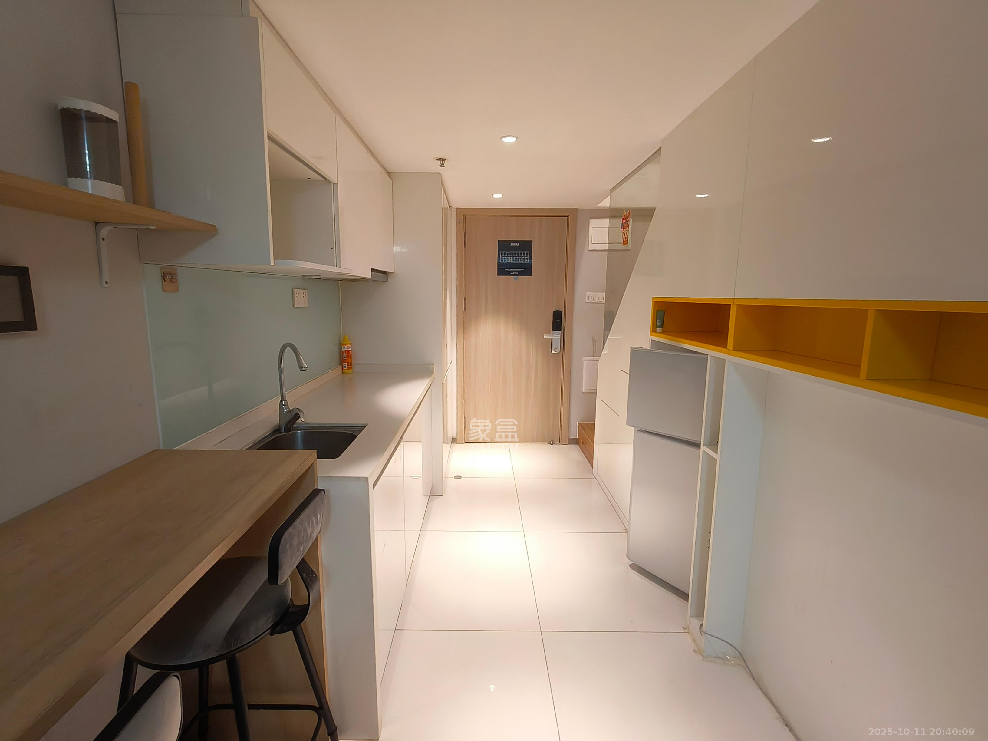 时代年华 2室1厅1卫 1300.0元/月 时代年华 2室1厅1卫 1300.0元/月室内图