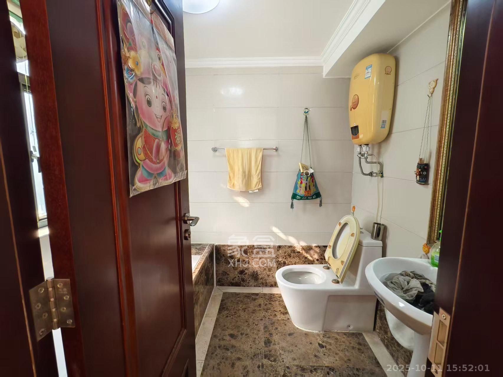 江山帝景雅典  3室1厅2卫    2300.0元/月 江山帝景雅典  3室1厅2卫    2300.0元/月室内图