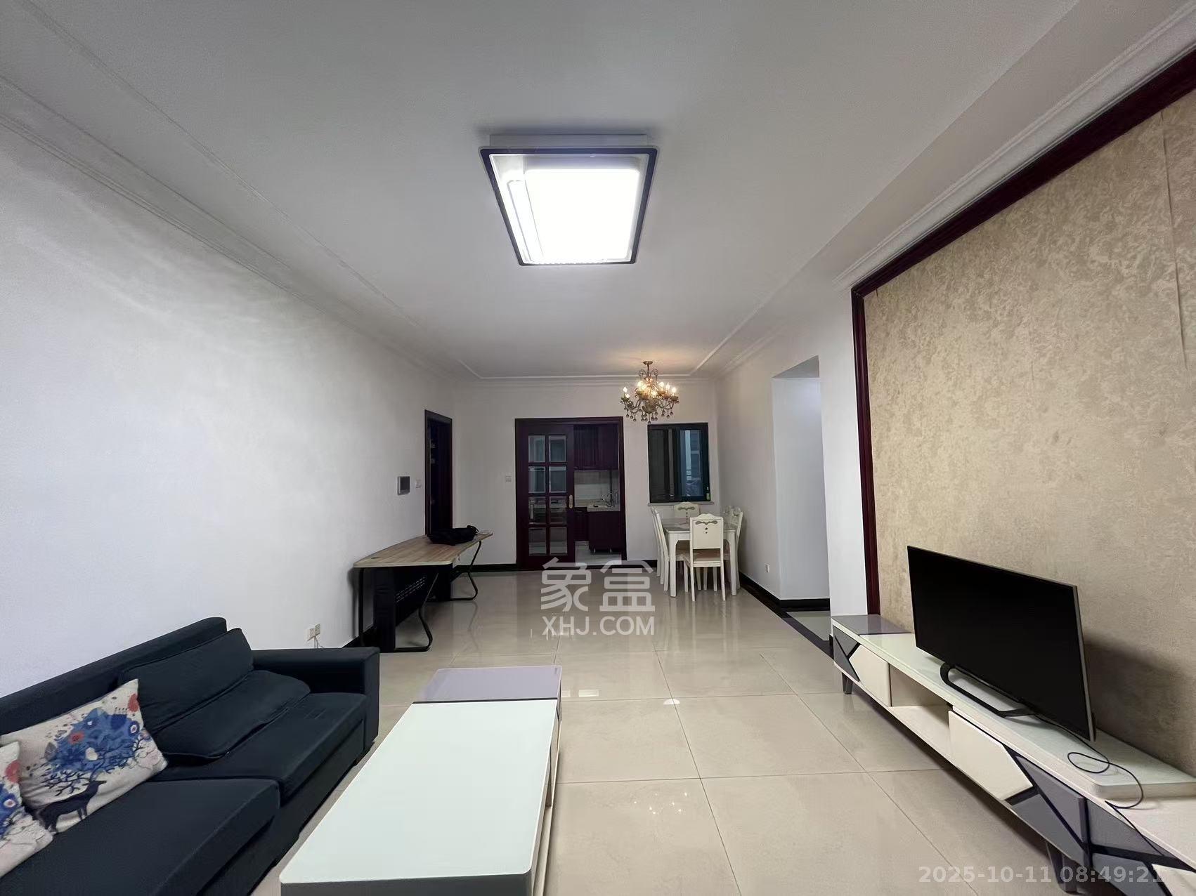 恒大翡翠华庭 3室2厅1卫 2000.0元/月 恒大翡翠华庭 3室2厅1卫 2000.0元/月室内图