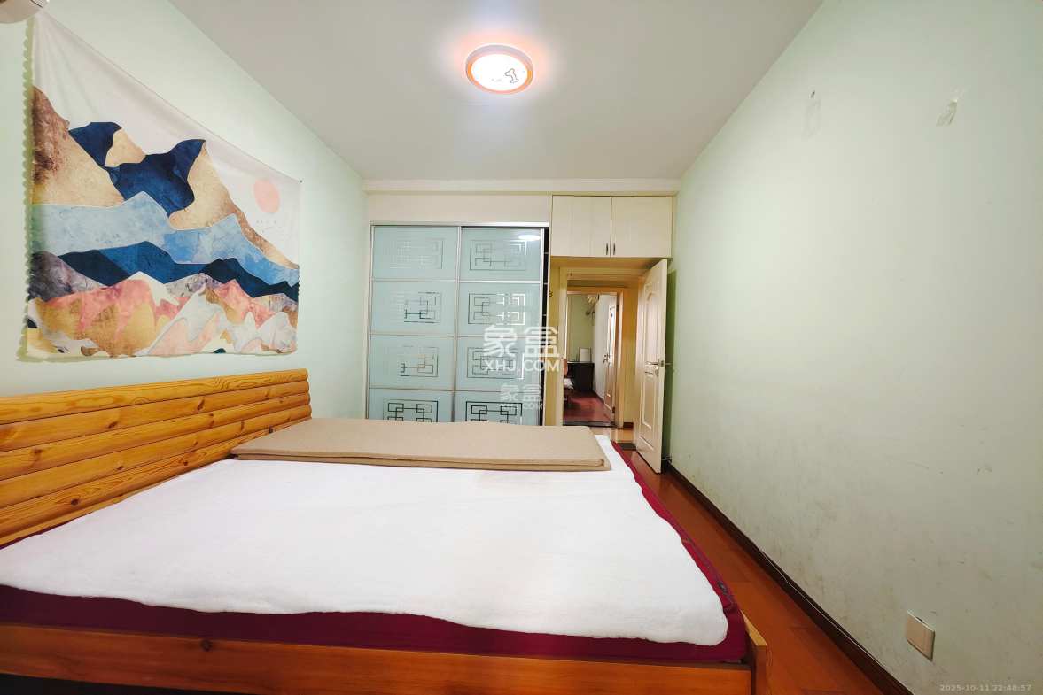 枫林绿洲  4室2厅2卫    2600.0元/月 枫林绿洲  4室2厅2卫    2600.0元/月室内图