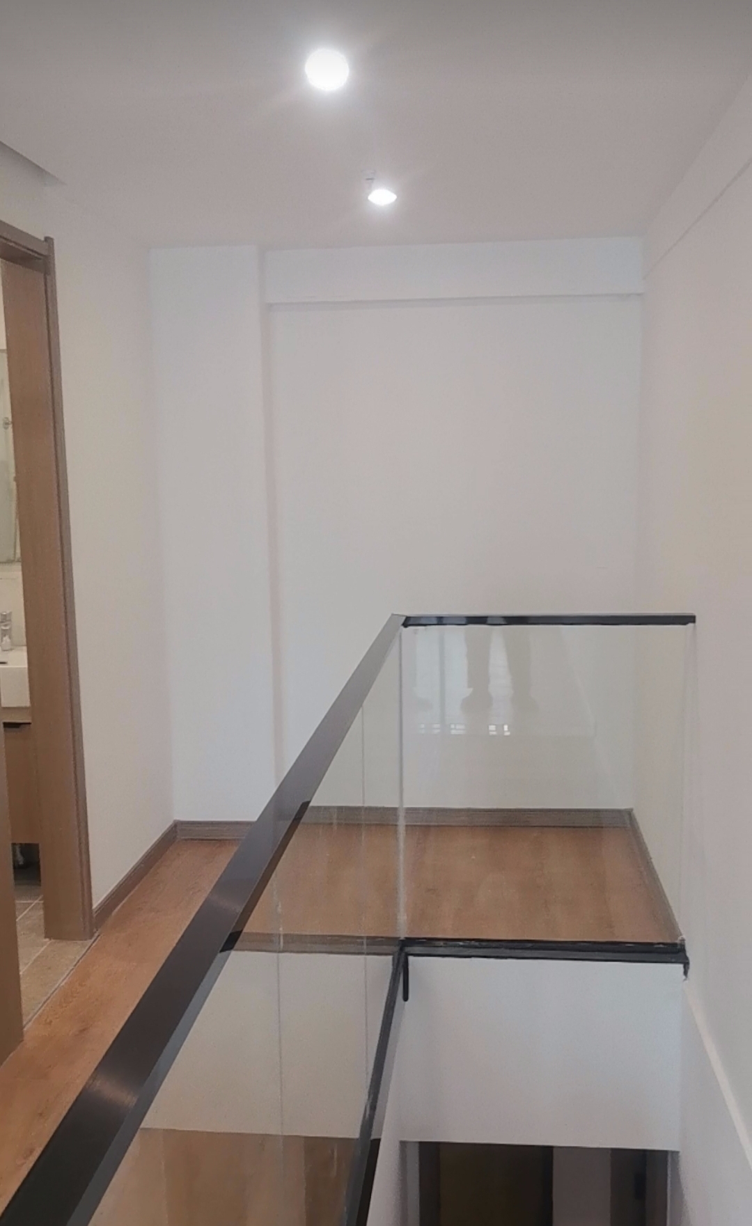 龙湖光年  2室2厅2卫    3000.0元/月室内图