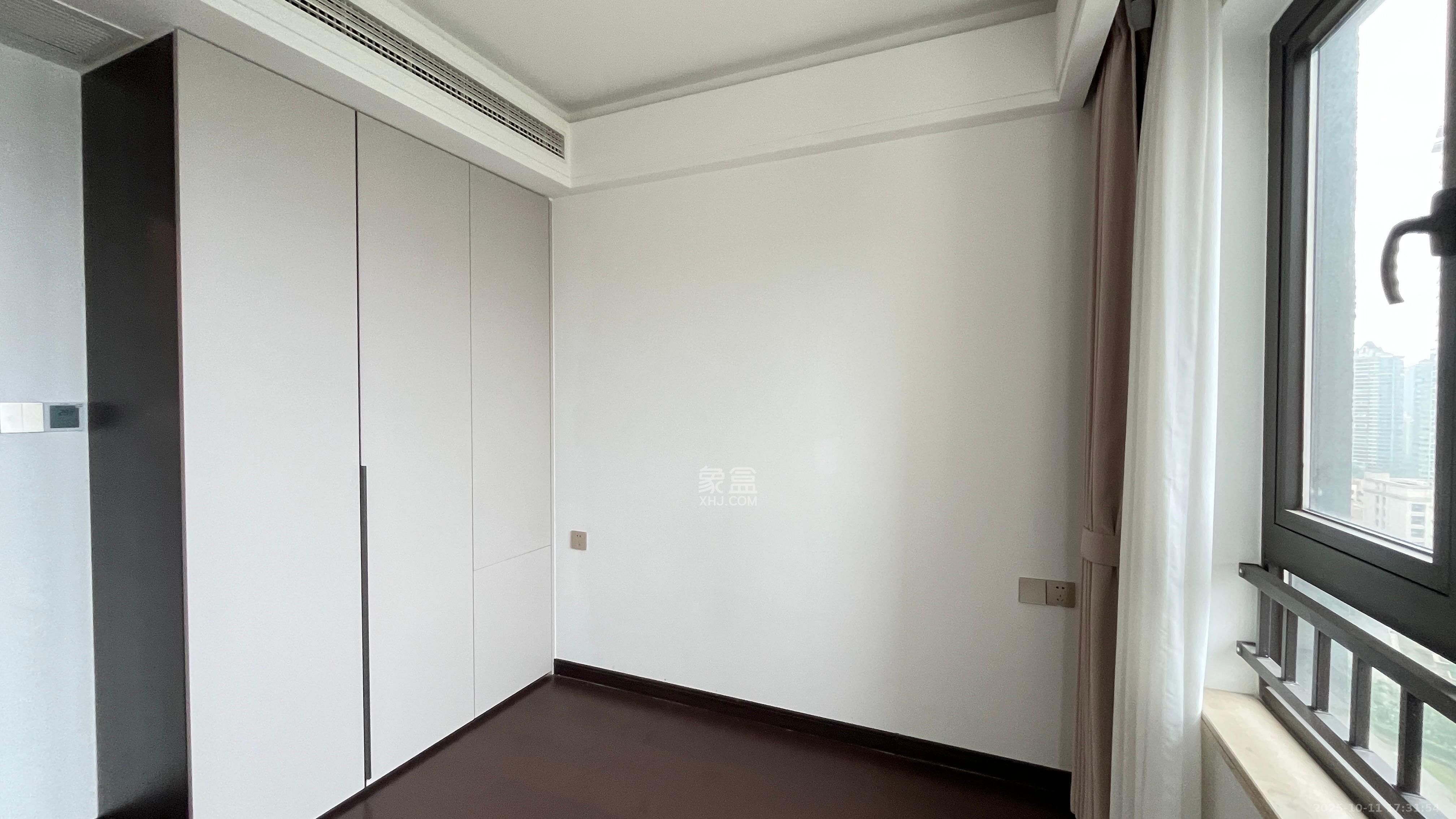 东原麓印长江B区 4室2厅2卫 4800.0元/月 东原麓印长江B区 4室2厅2卫 4800.0元/月室内图