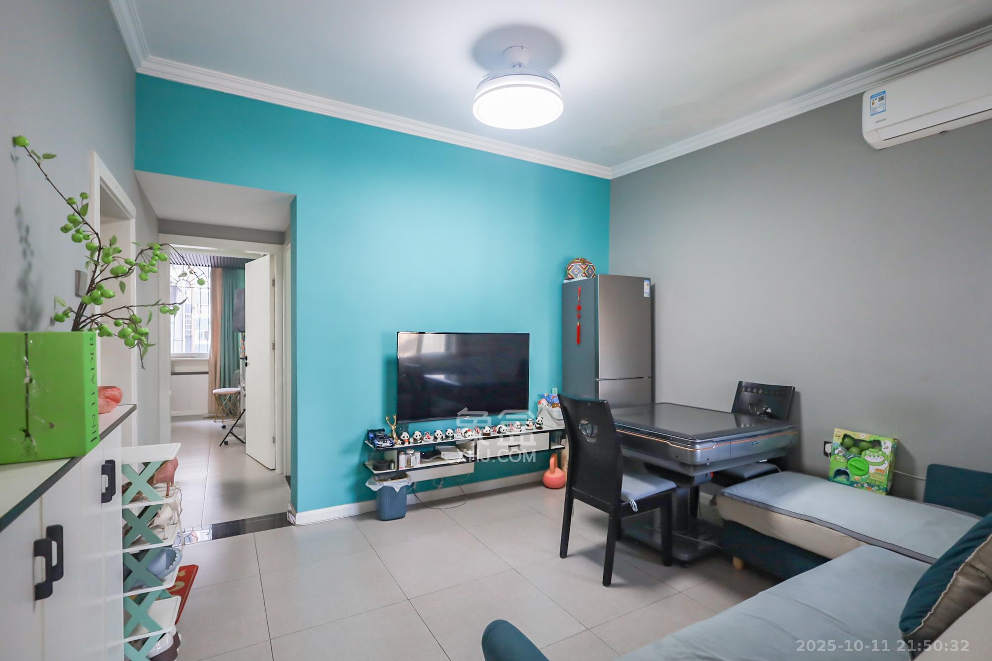 老鸦冲小区  2室1厅1卫    49.8万 老鸦冲小区  2室1厅1卫    49.8万