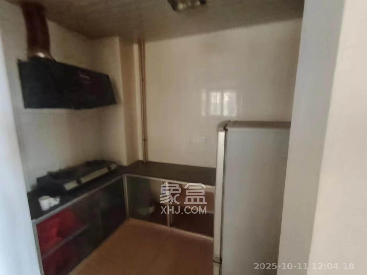 湘域城邦（湘域国际中心）  2室1厅1卫    3200.0元/月室内图