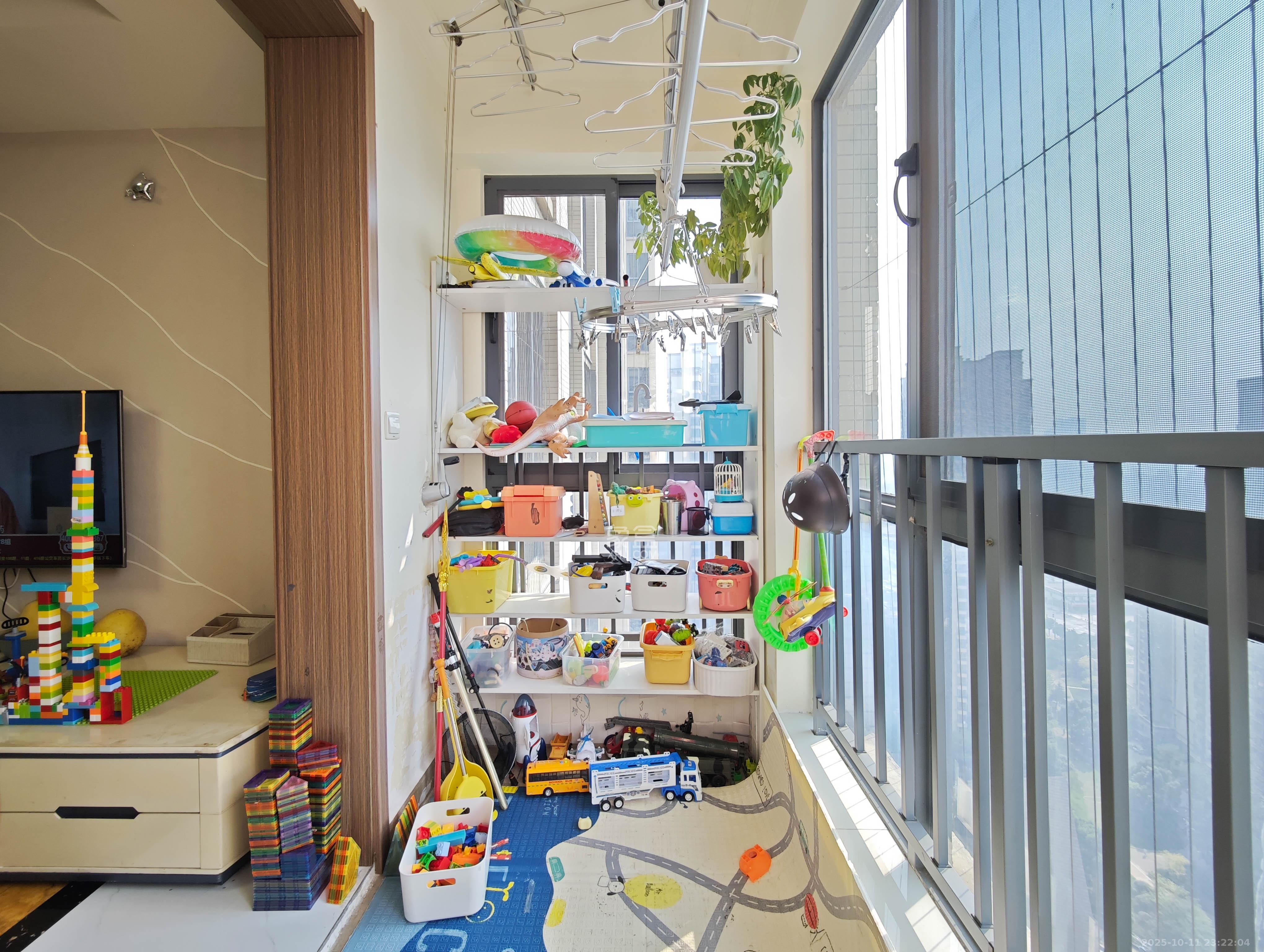 碧桂园南城首府（东宸林海）  3室1厅2卫    85.0万阳台