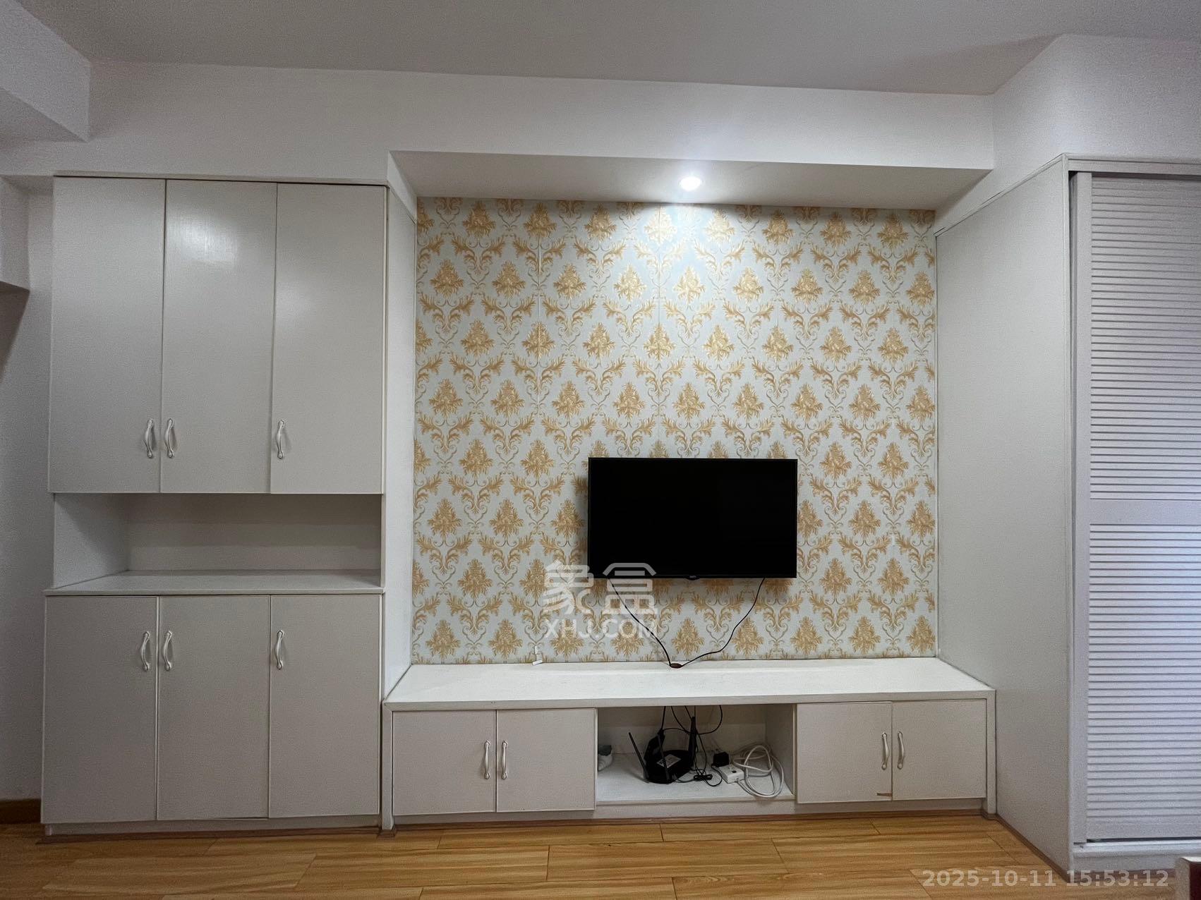 海德公园  1室1厅1卫    1200.0元/月室内图