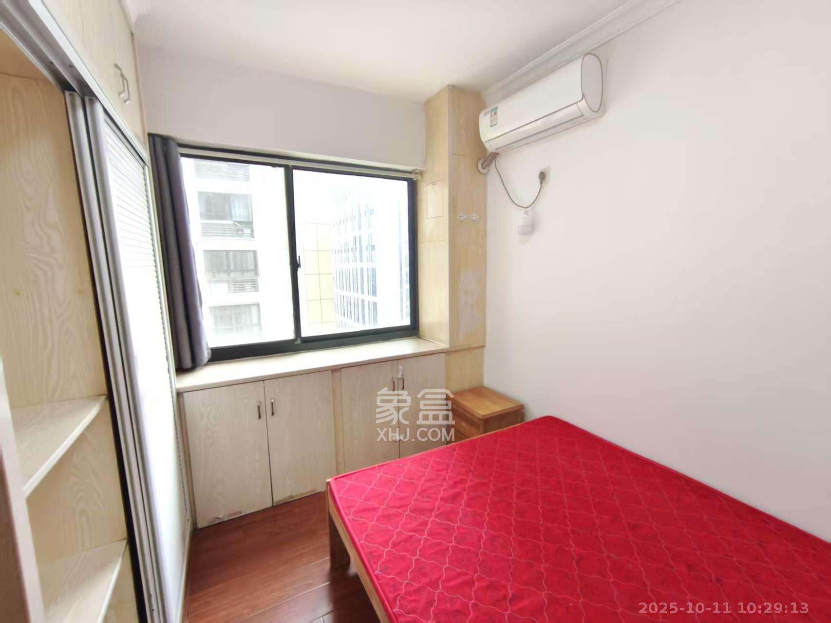 好莱城(弘德西街) 2室2厅2卫 1700.0元/月 好莱城(弘德西街) 2室2厅2卫 1700.0元/月室内图