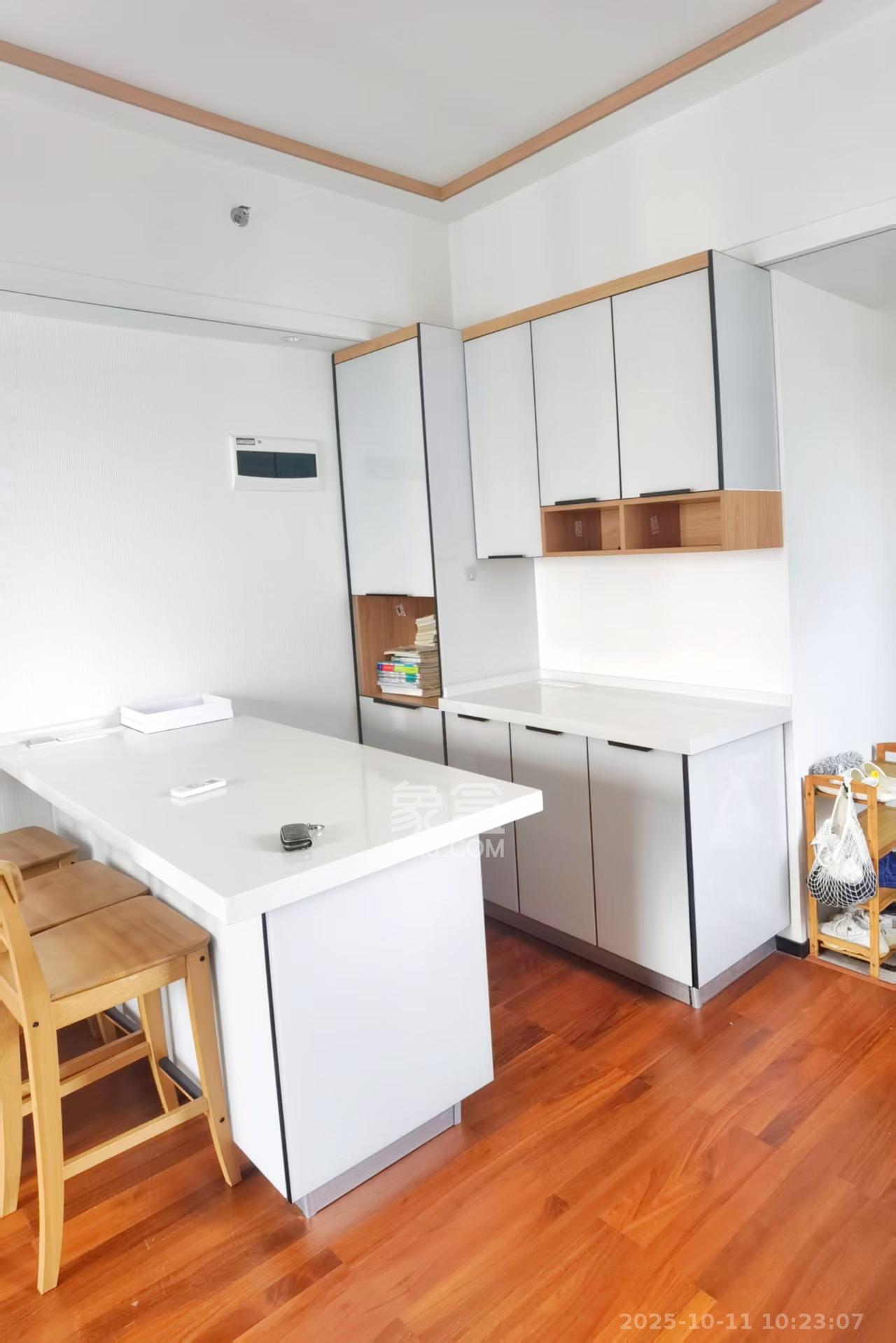 福天藏郡院子  1室1厅1卫    1200.0元/月室内图