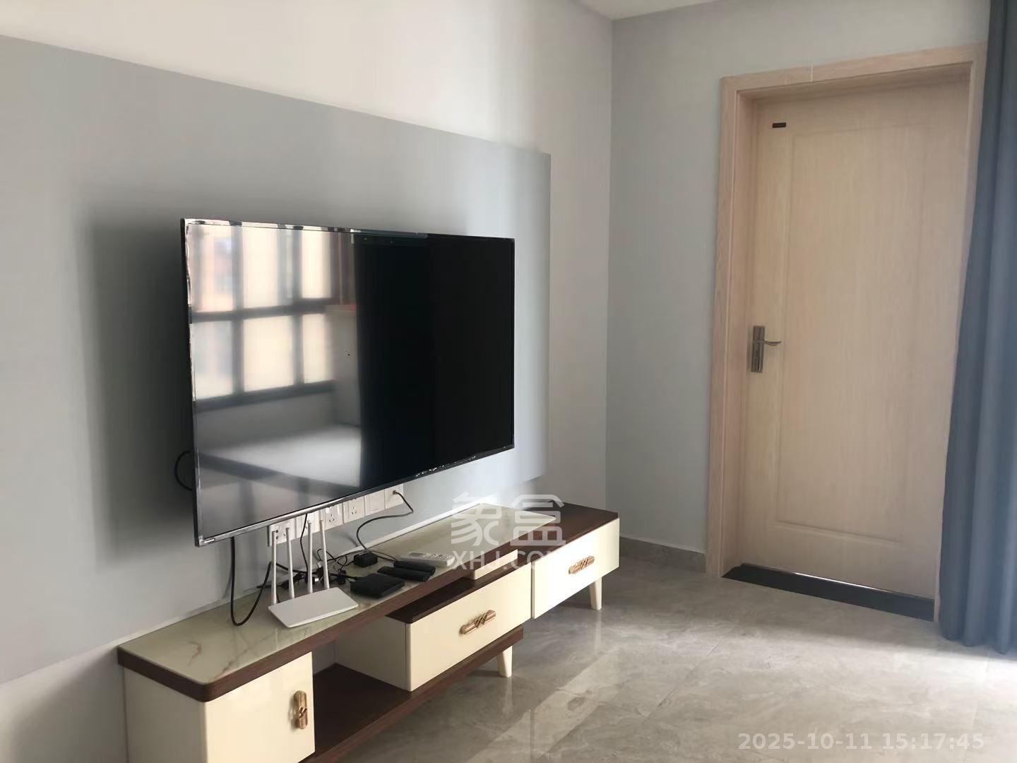 和顺洋湖壹号  3室1厅1卫    2500.0元/月室内图