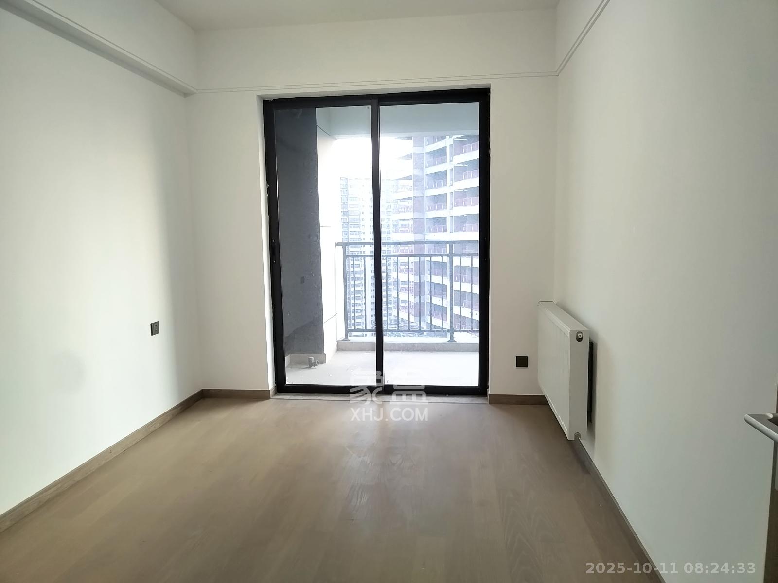 长房星城天地 3室2厅2卫 4500.0元/月 长房星城天地 3室2厅2卫 4500.0元/月室内图