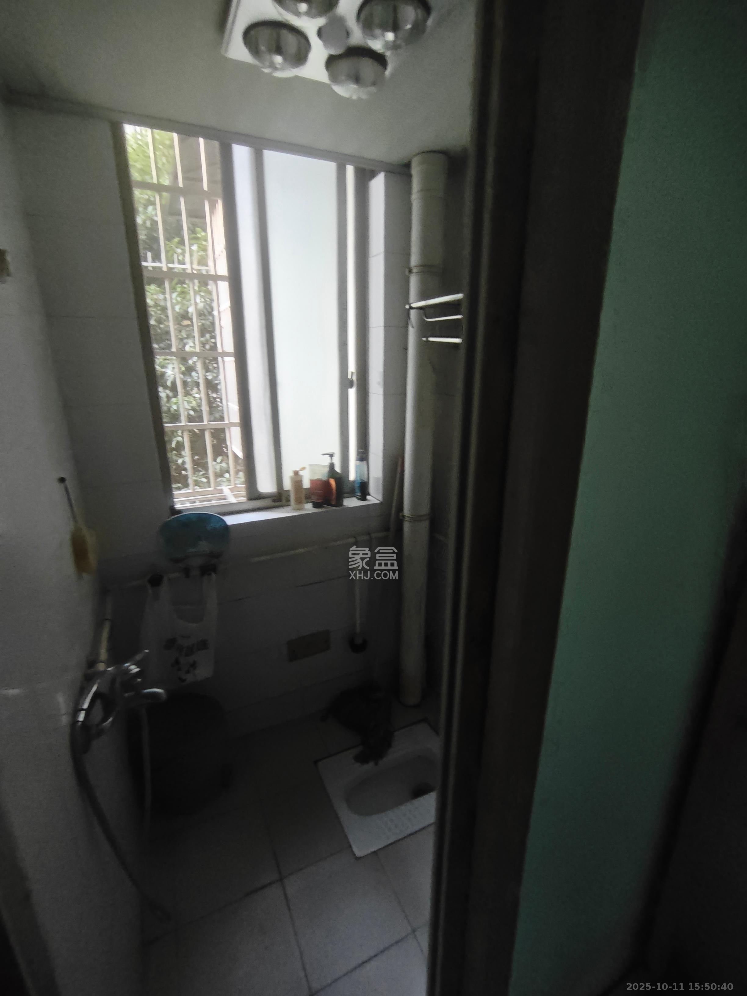 金石蓉园 2室1厅1卫 1500.0元/月 金石蓉园 2室1厅1卫 1500.0元/月室内图