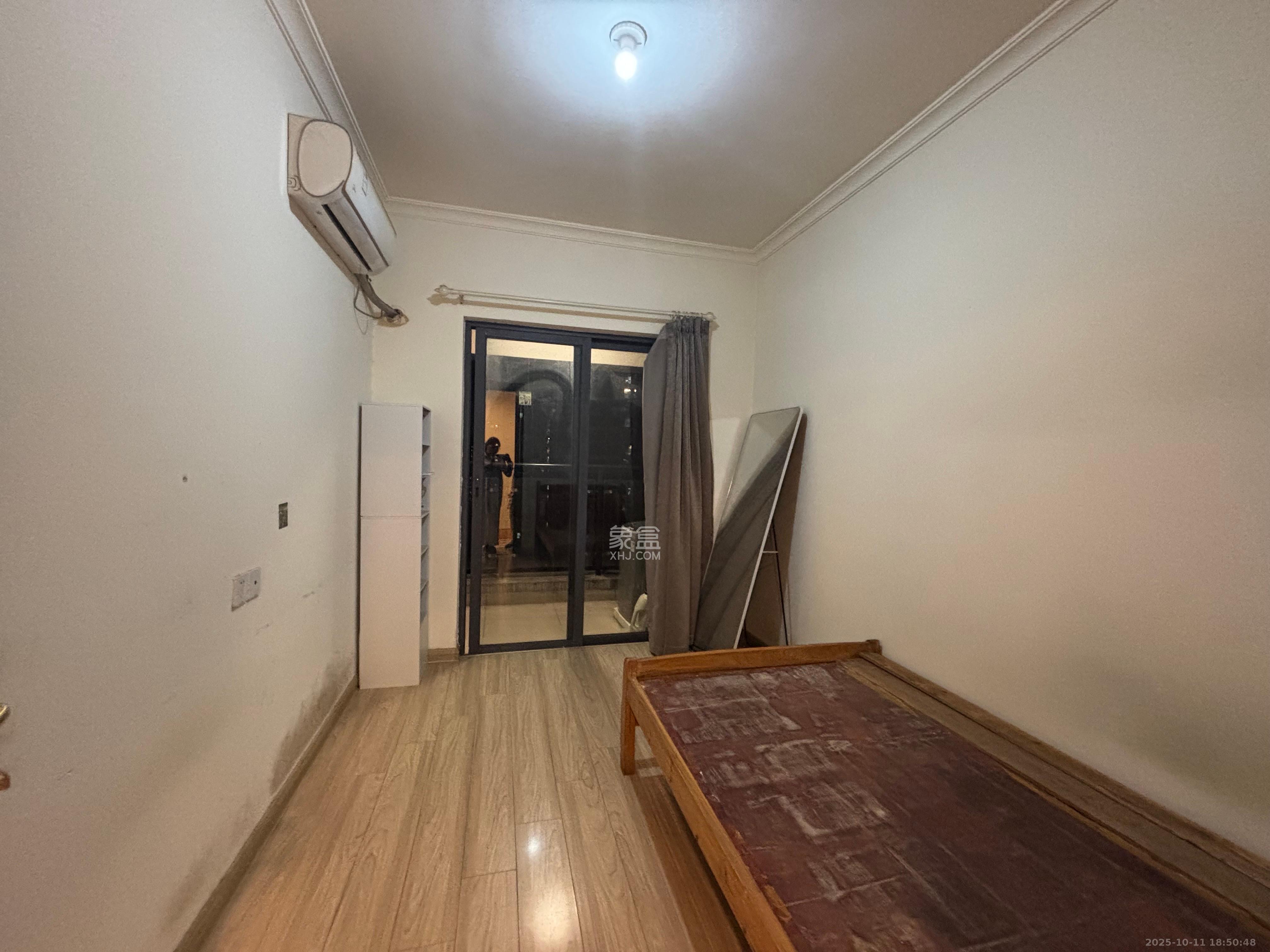 碧桂园南城首府（东宸林海）  3室2厅1卫    1800.0元/月室内图