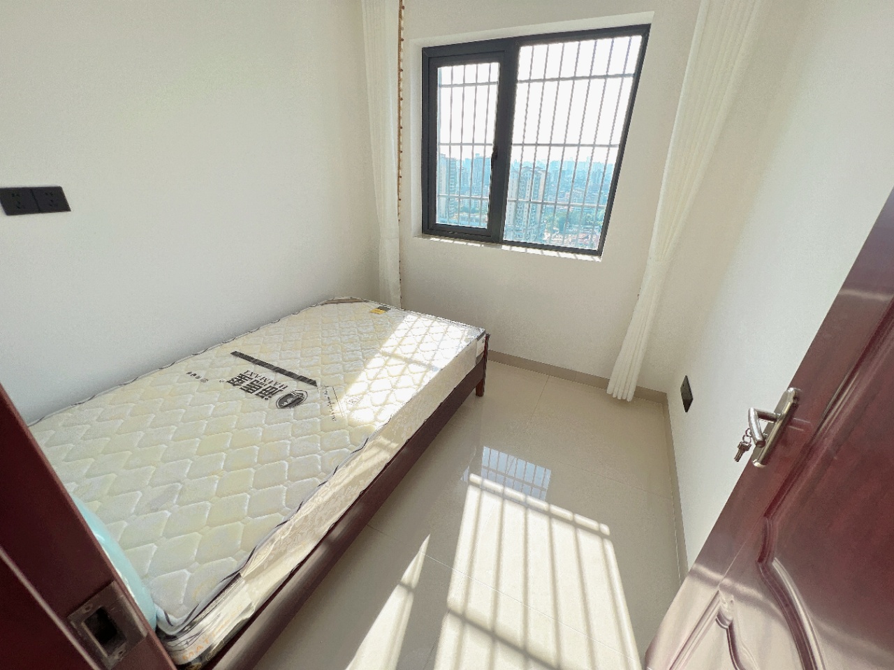 金龙苑 3室2厅1卫 116.0万 金龙苑 3室2厅1卫 116.0万室内图