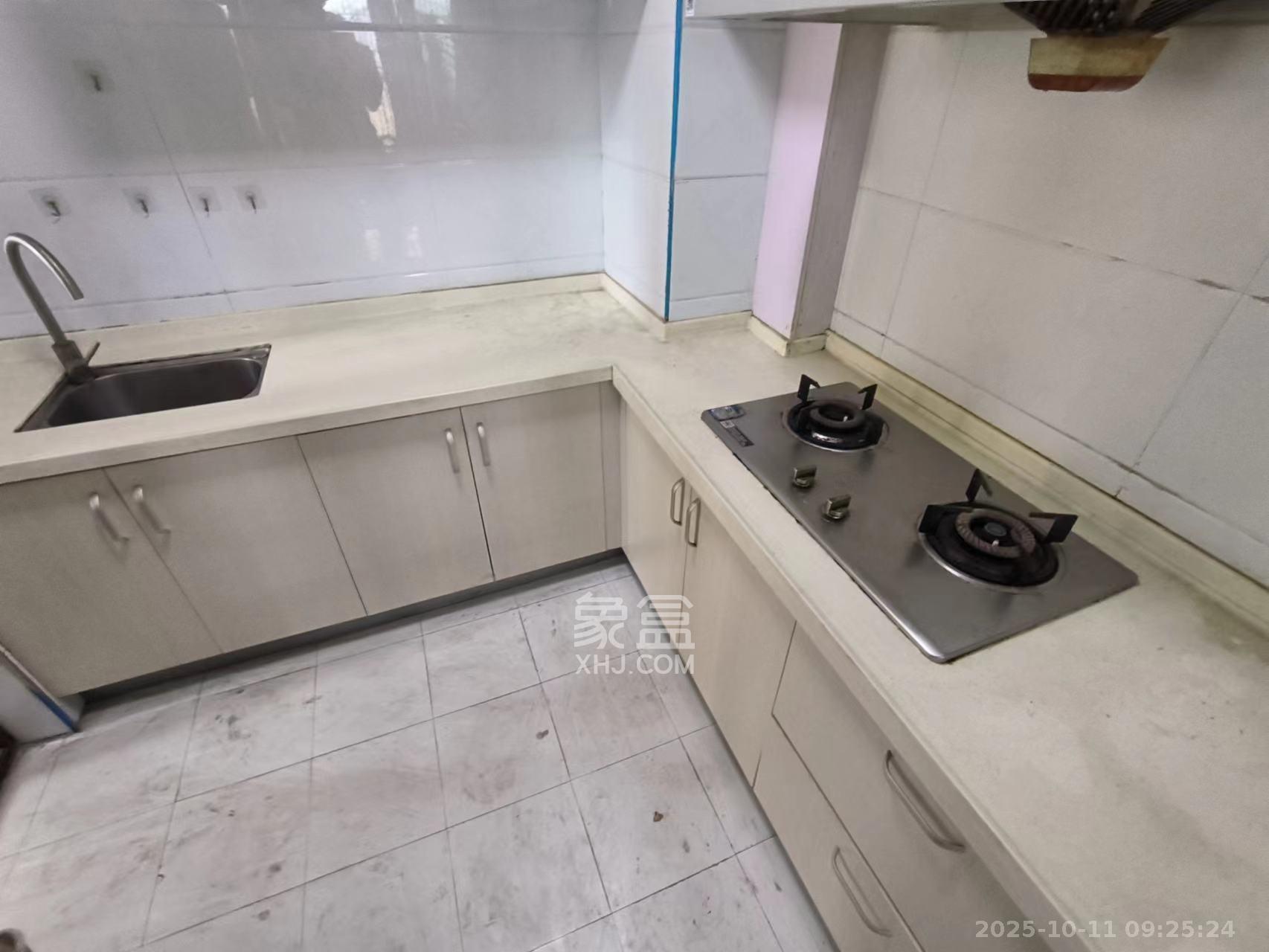 华润橡树湾  3室2厅1卫    2000.0元/月室内图