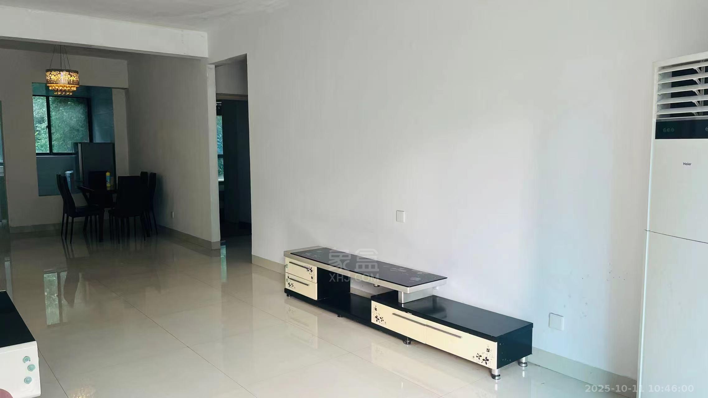 山水国际 3室2厅2卫 1500.0元/月 山水国际 3室2厅2卫 1500.0元/月室内图