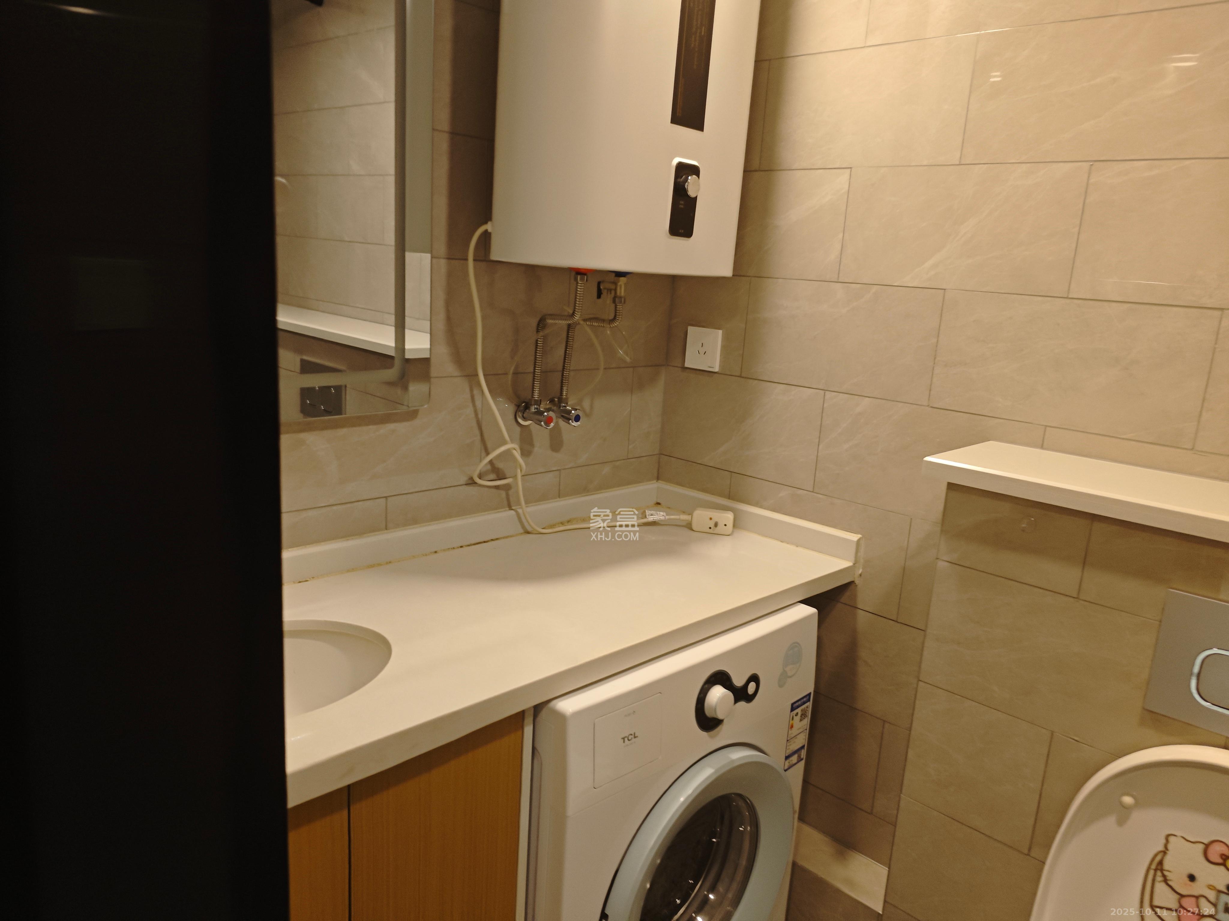 敬天广场  1室1厅1卫    3200.0元/月室内图