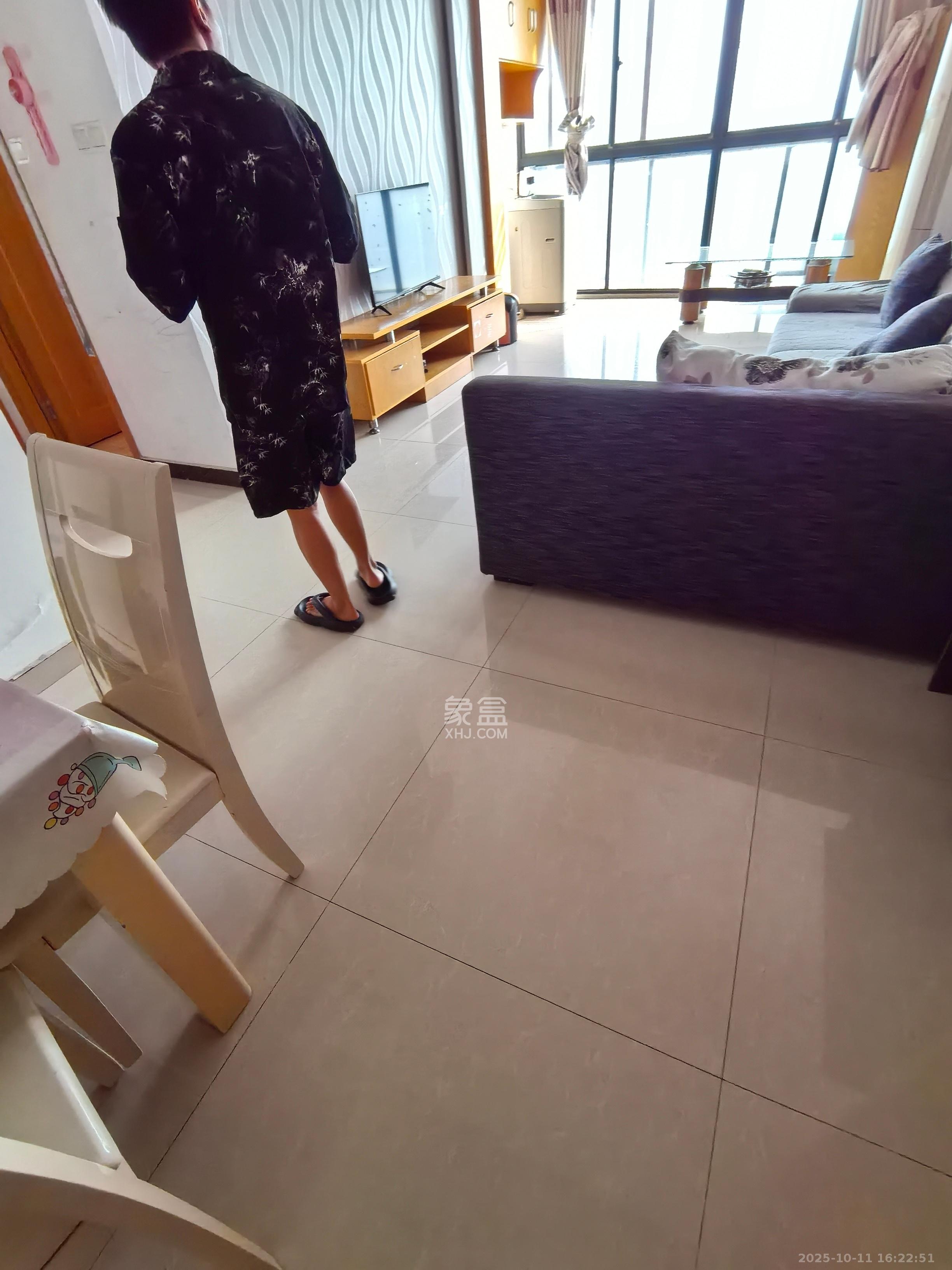德馨园  2室1厅1卫    1500.0元/月室内图