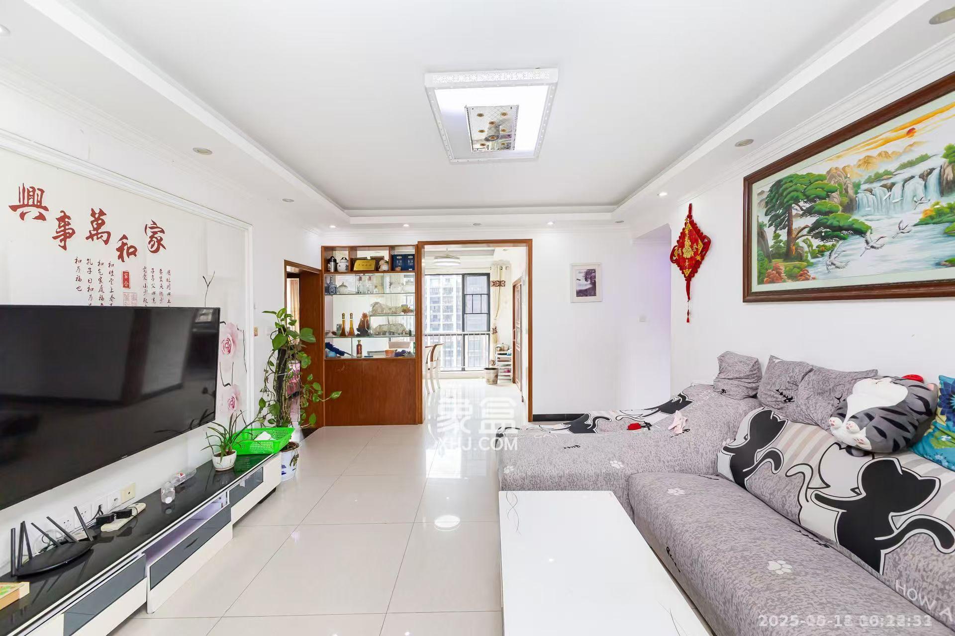 珠江东方明珠(新地东方明珠)三期 4室2厅2卫 2200.0元/月 珠江东方明珠(新地东方明珠)三期 4室2厅2卫 2200.0元/月室内图