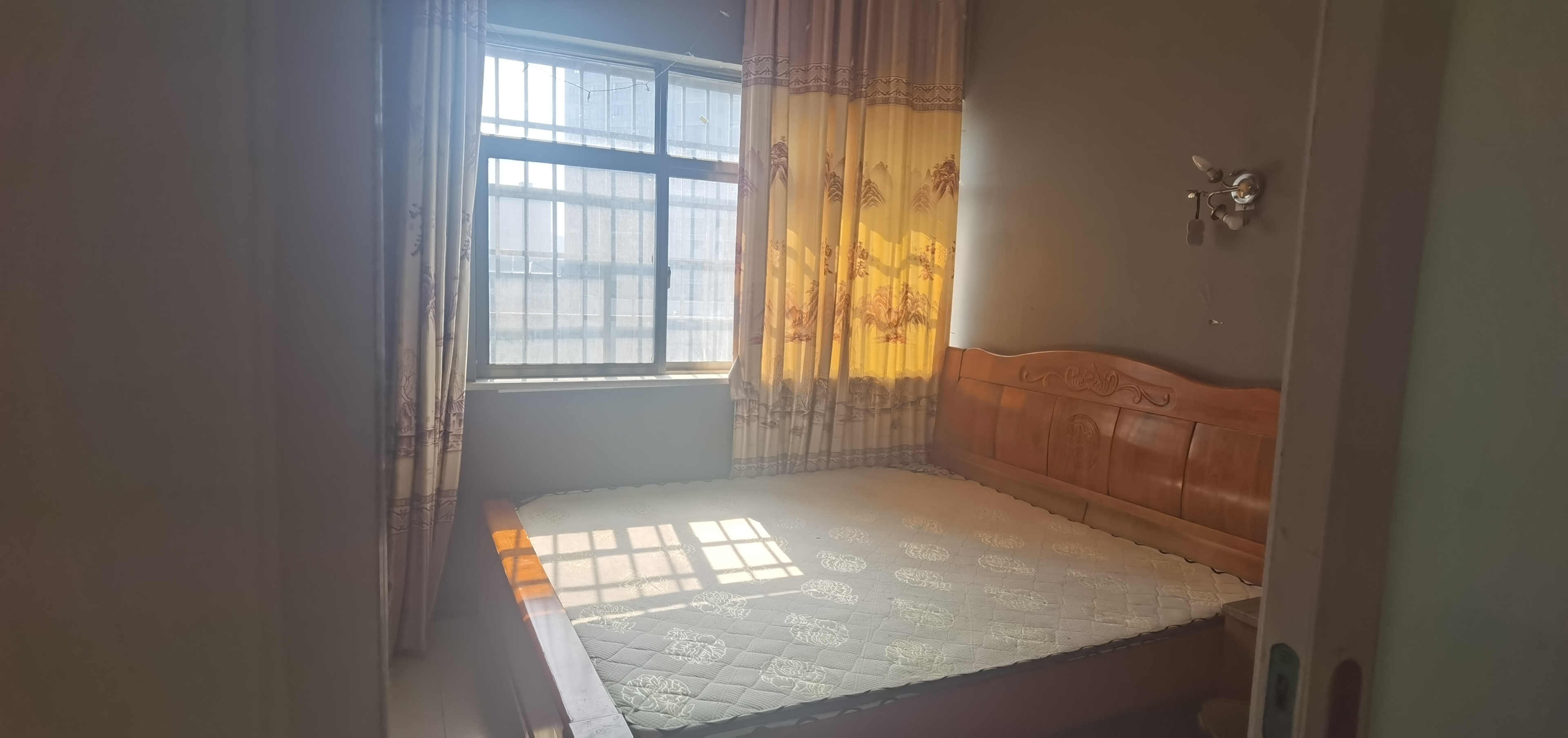 东方豪苑  1室0厅0卫    650.0元/月室内图