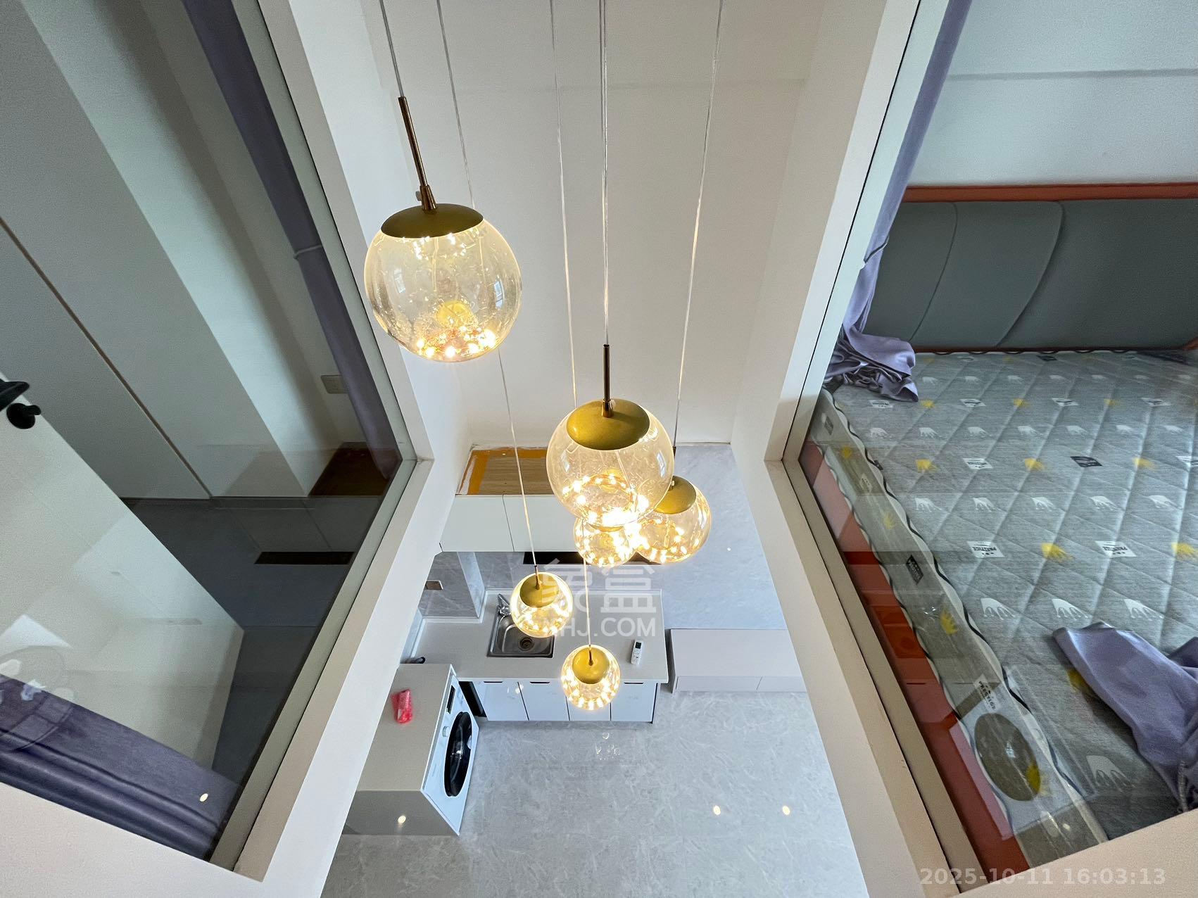 佳兆业云顶都汇  2室2厅1卫    1800.0元/月 佳兆业云顶都汇  2室2厅1卫    1800.0元/月室内图