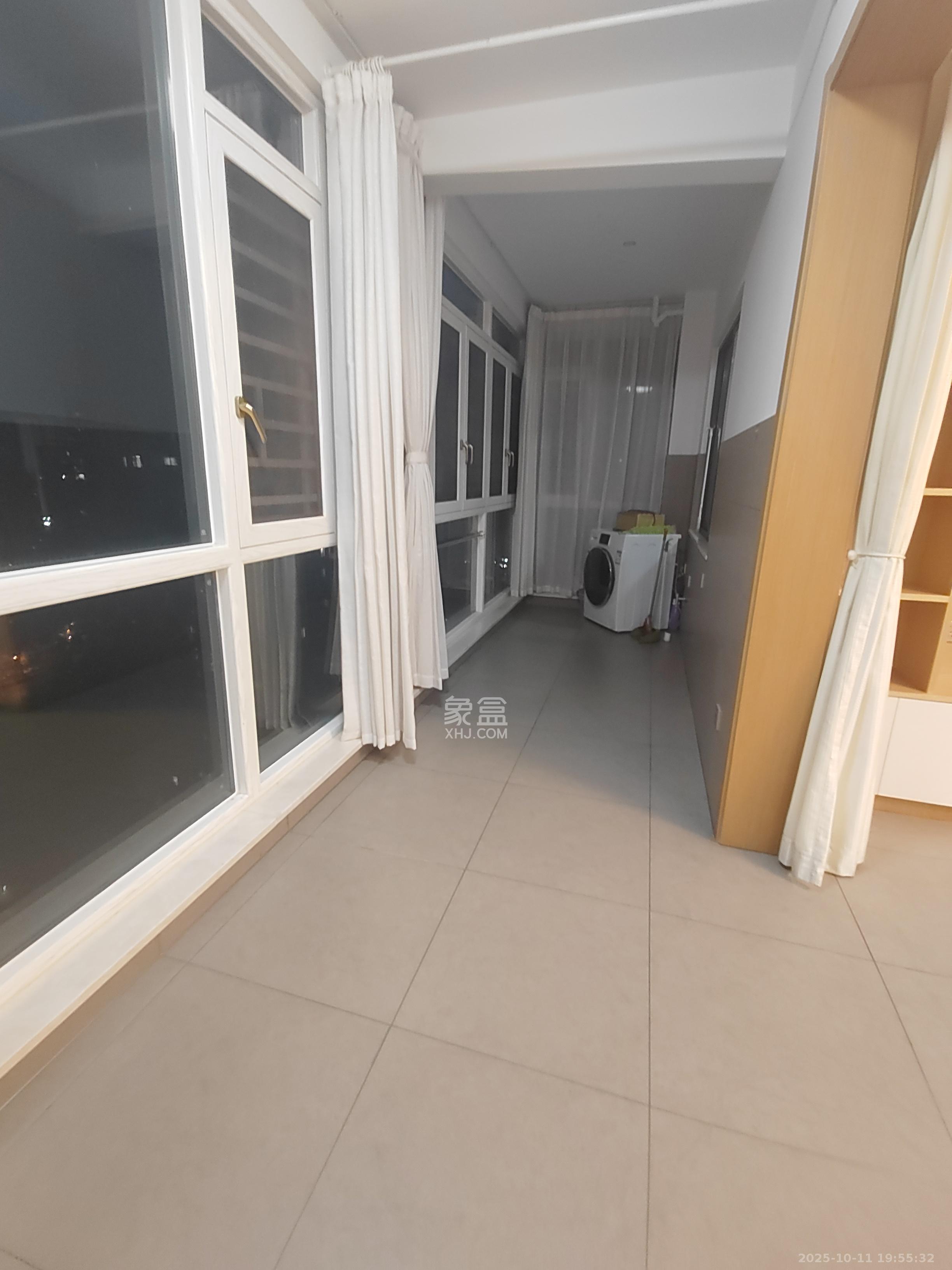 恒基凯旋门三期 3室2厅2卫 3200.0元/月 恒基凯旋门三期 3室2厅2卫 3200.0元/月室内图