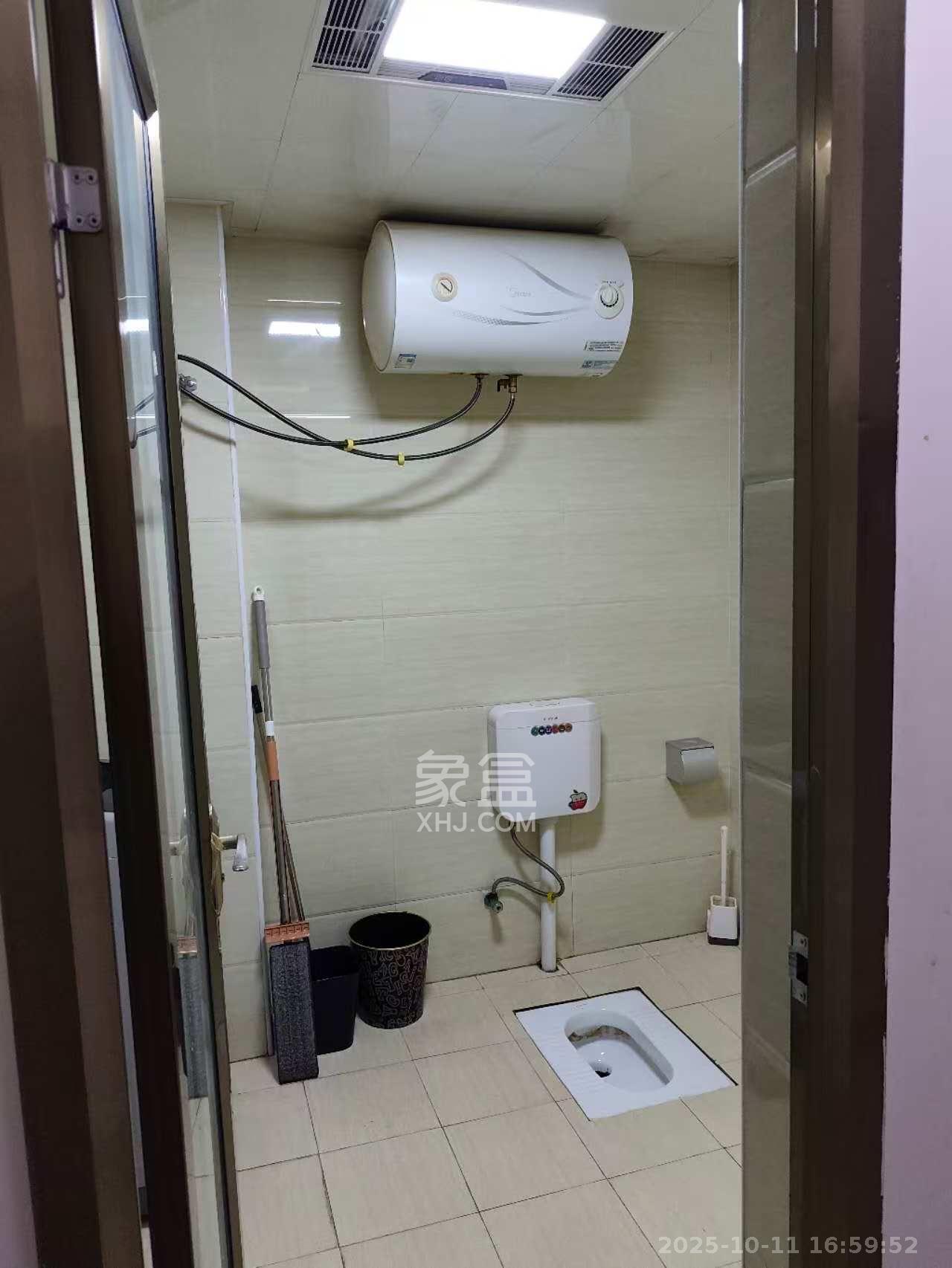 乐尚城  1室1厅1卫    1500.0元/月室内图