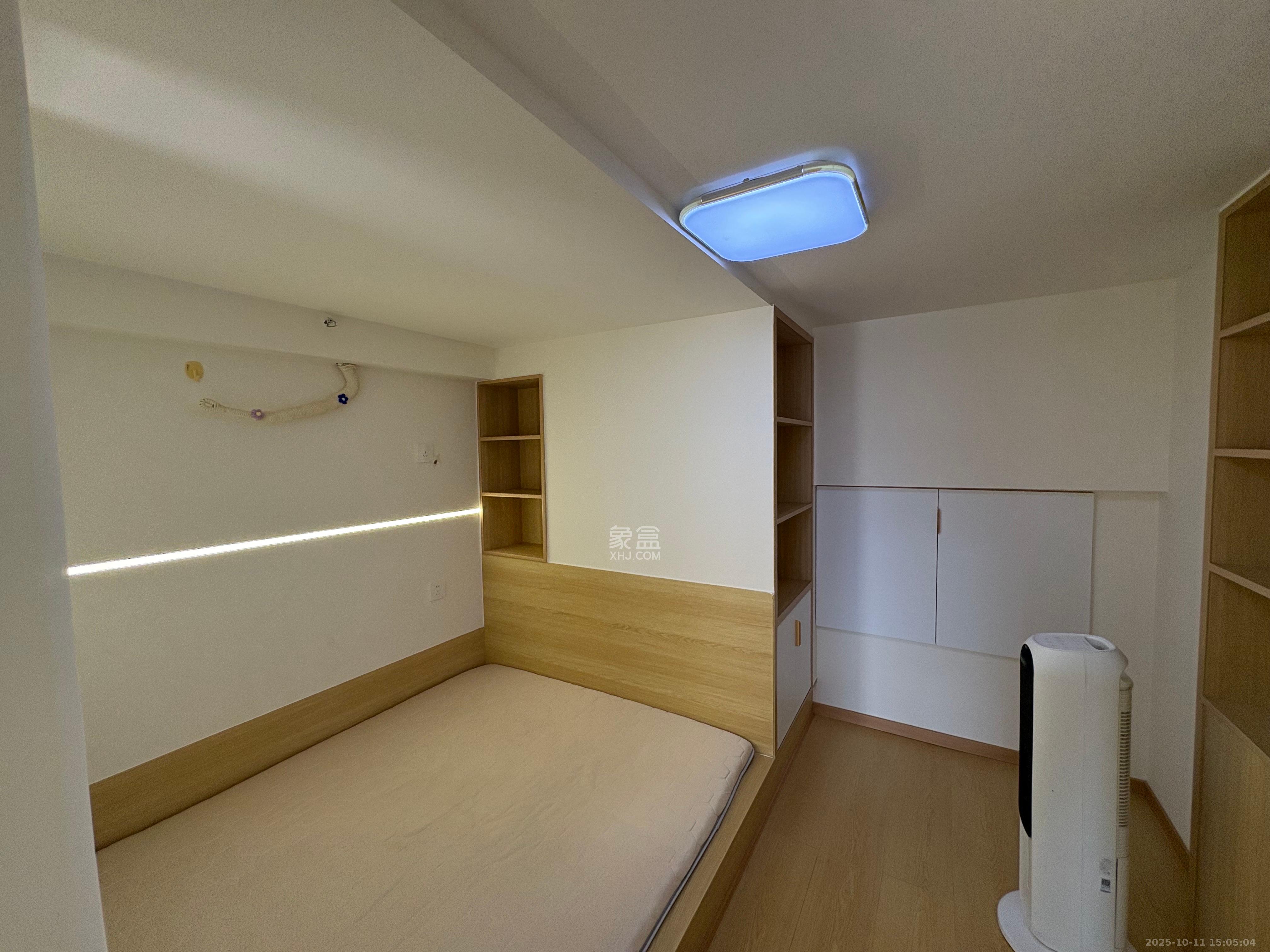 保利中环广场（保利中悦苑）  2室1厅1卫    2500.0元/月室内图