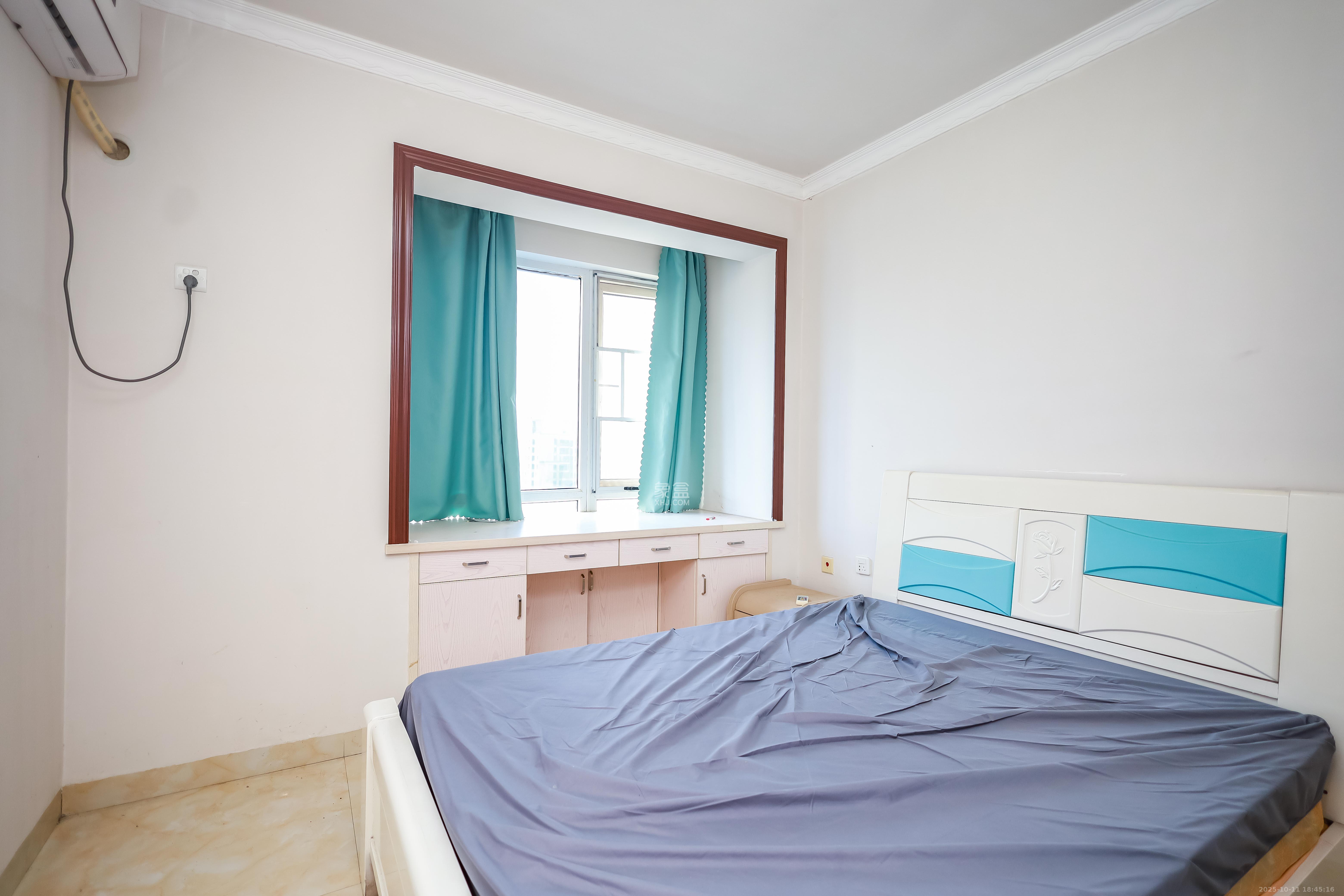 金科世界城  2室2厅1卫    63.0万卧室