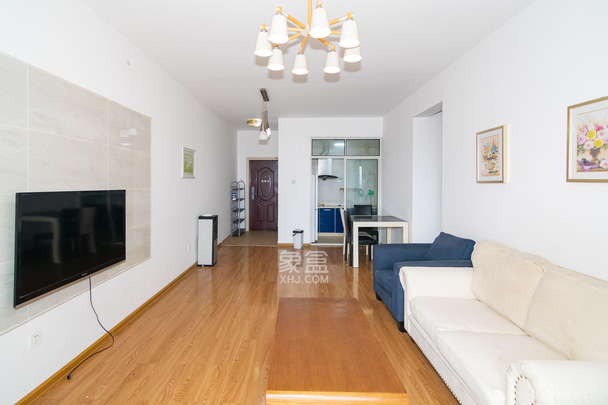 湖南报业文化城(米地亚家园) 3室1厅1卫 50.0万 湖南报业文化城(米地亚家园) 3室1厅1卫 50.0万客厅