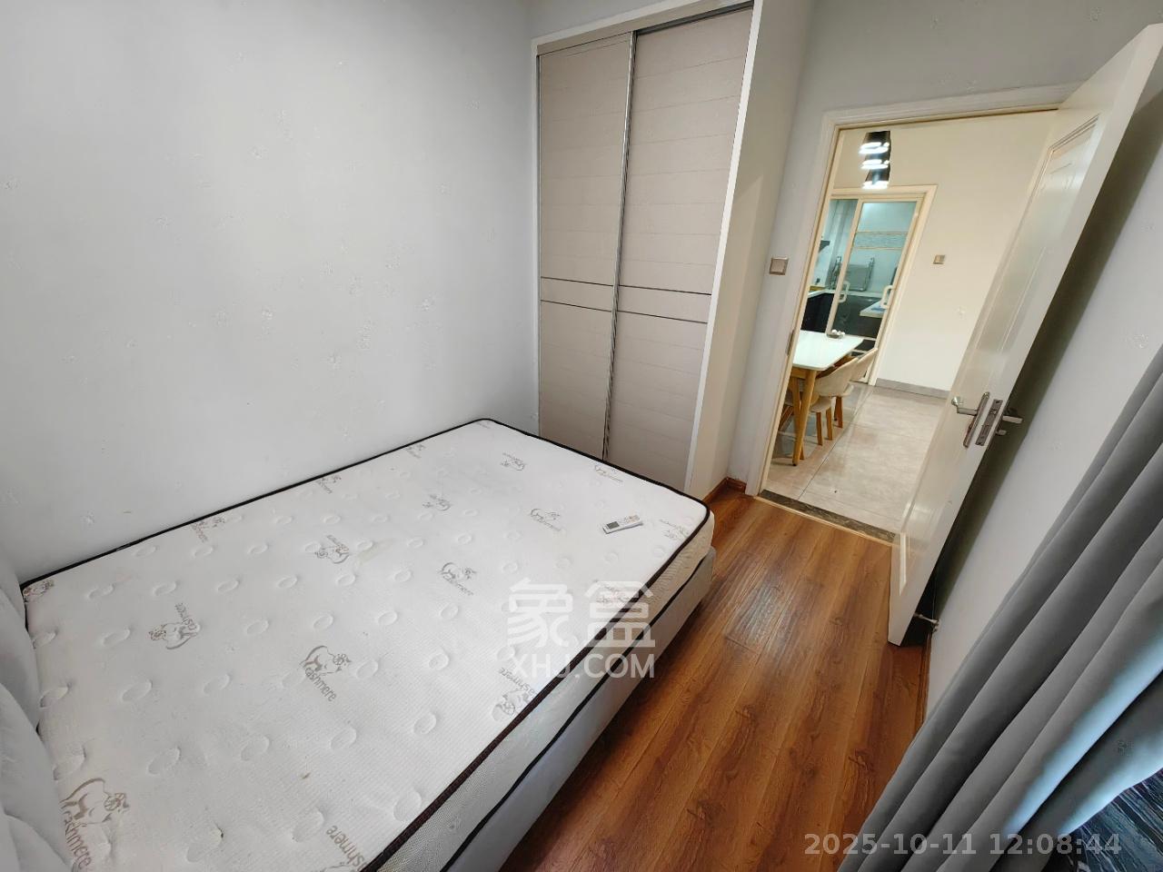 梅溪鑫苑名家 3室2厅1卫 2400.0元/月 梅溪鑫苑名家 3室2厅1卫 2400.0元/月室内图