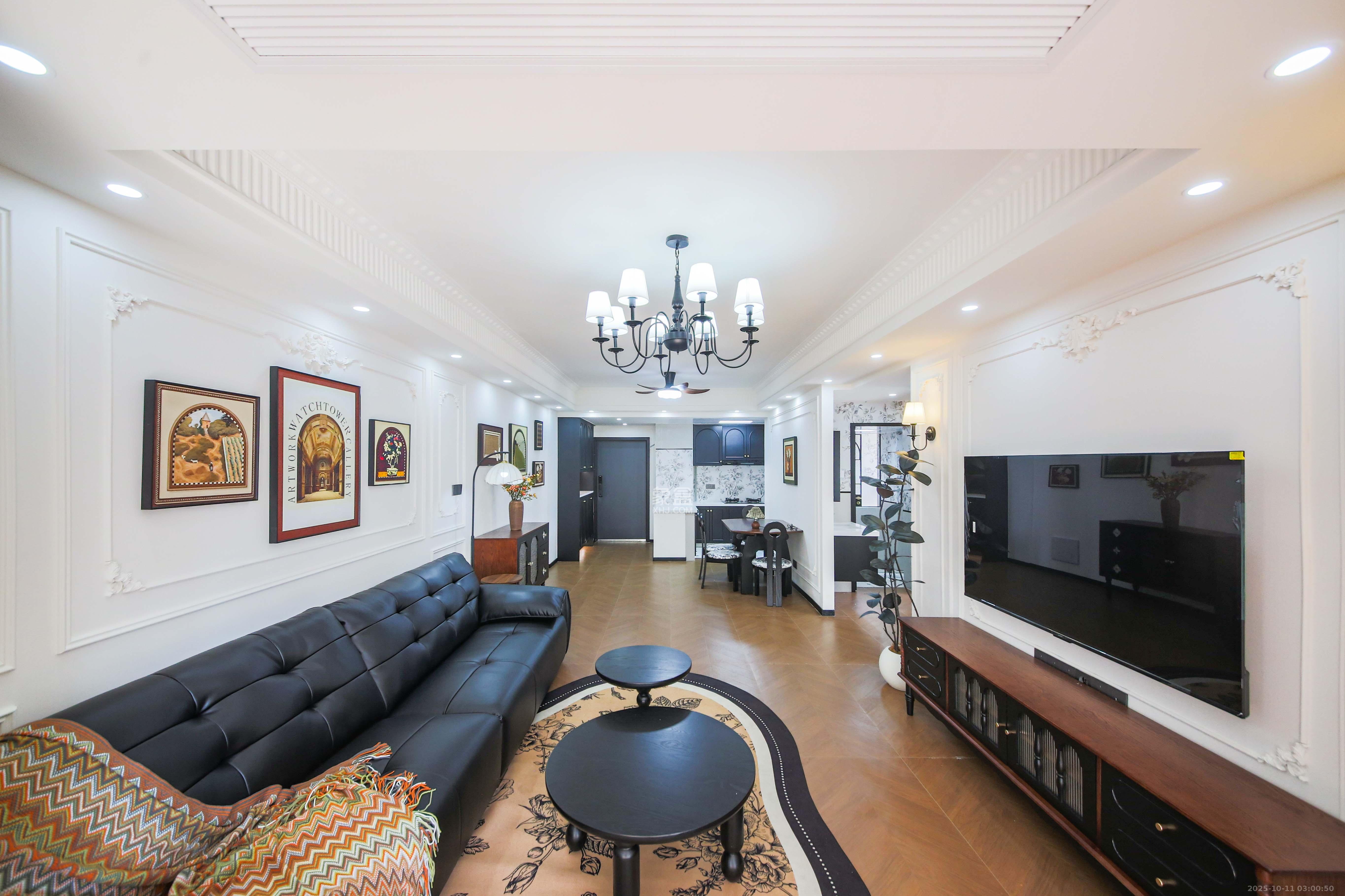 鑫远御文台一期 3室2厅1卫 105.8万 鑫远御文台一期 3室2厅1卫 105.8万客厅