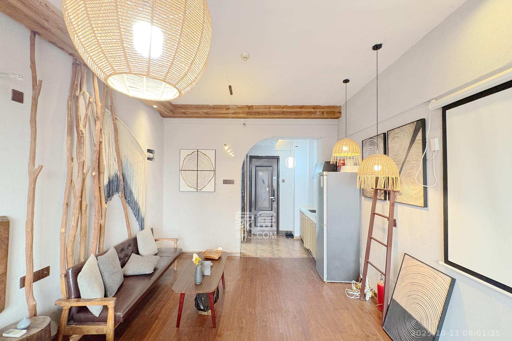 七彩丽都 1室1厅1卫 2000.0元/月 七彩丽都 1室1厅1卫 2000.0元/月室内图