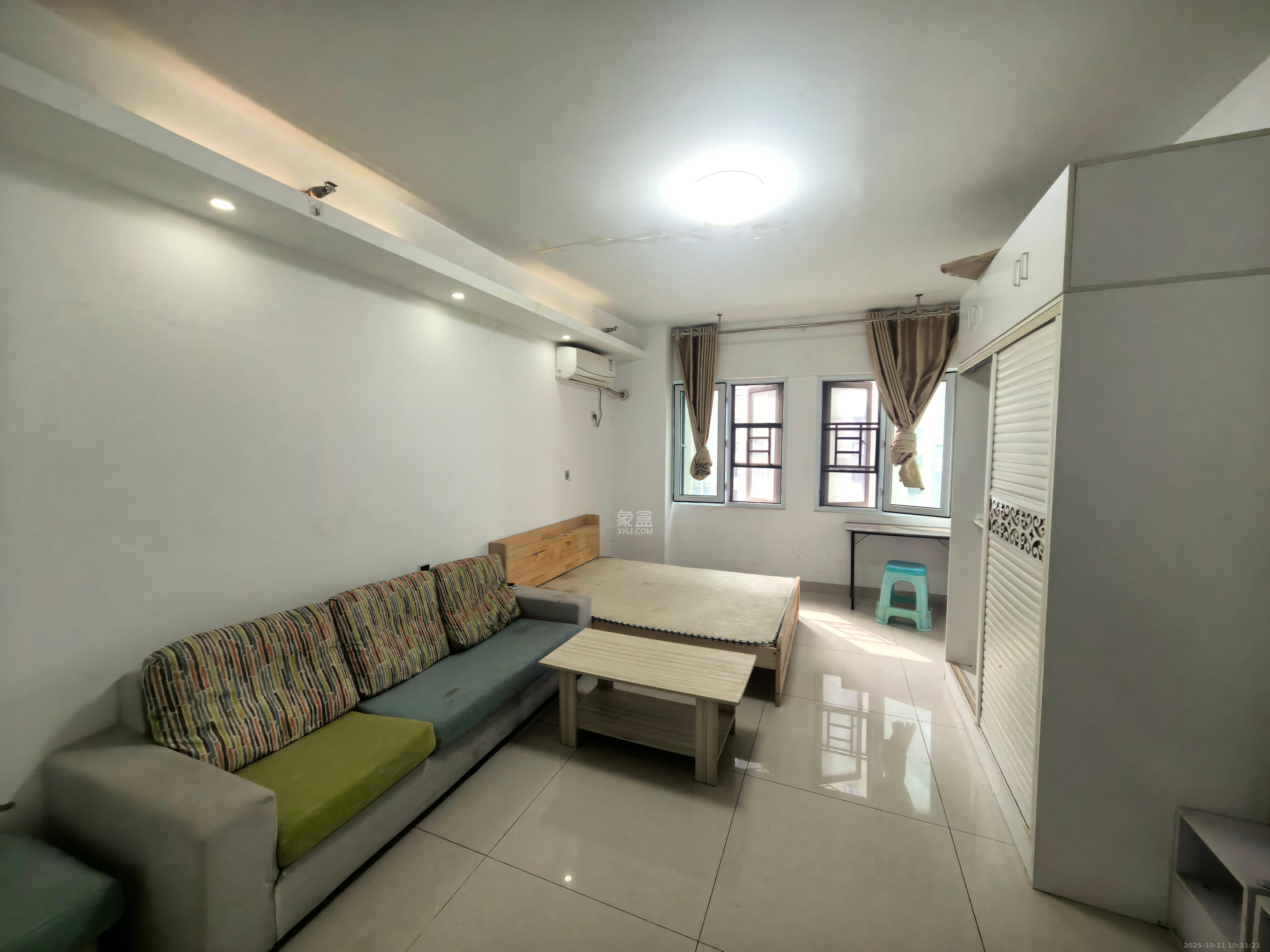 钰龙天下二期(钰龙佳园)  1室0厅1卫    1400.0元/月 钰龙天下二期(钰龙佳园)  1室0厅1卫    1400.0元/月室内图