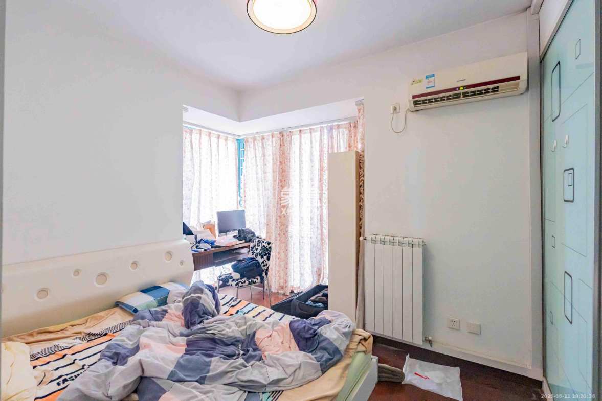 华盛新外滩 4室2厅2卫 5200.0元/月 华盛新外滩 4室2厅2卫 5200.0元/月室内图