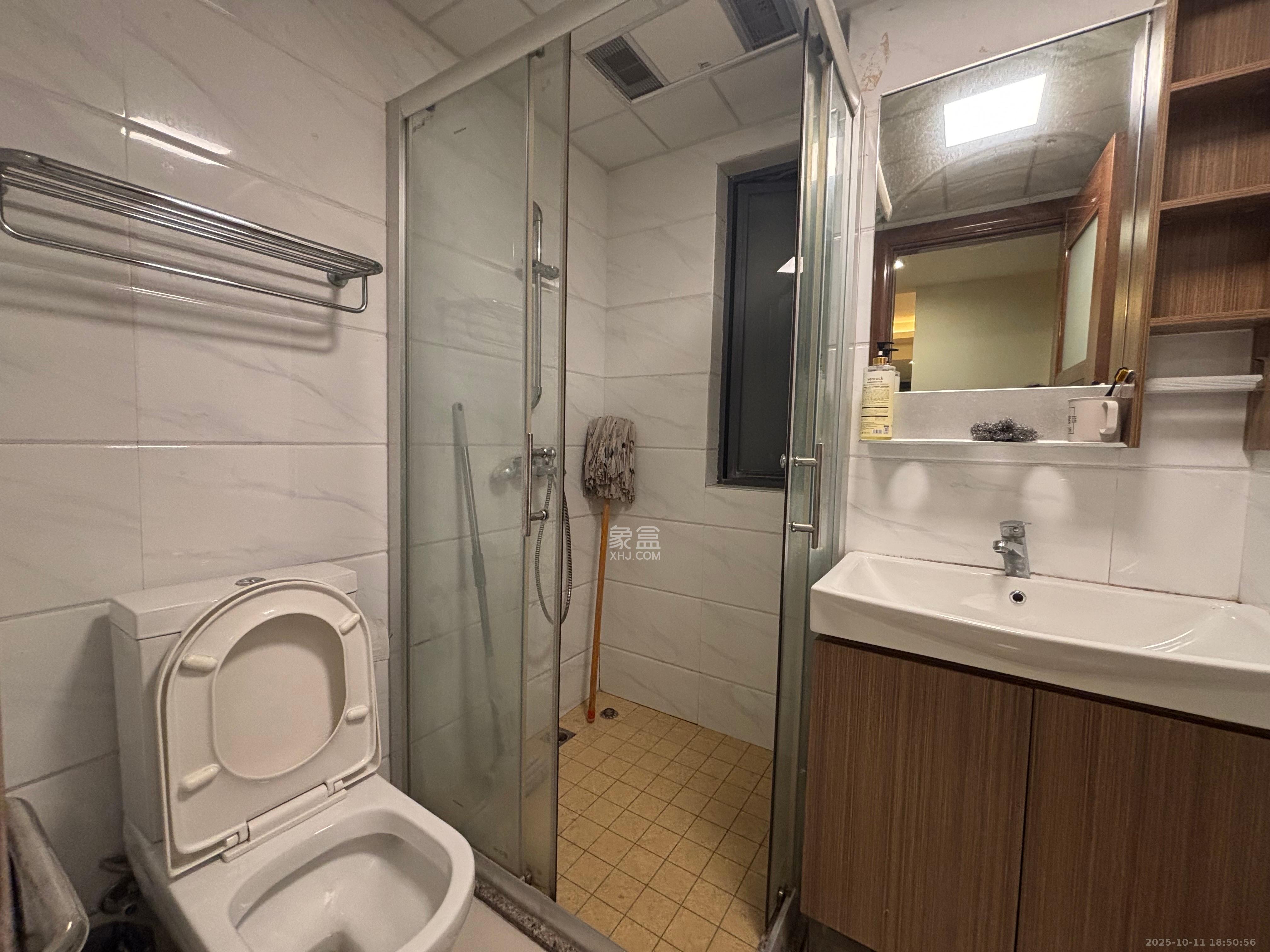 碧桂园南城首府（东宸林海）  3室2厅1卫    1800.0元/月室内图