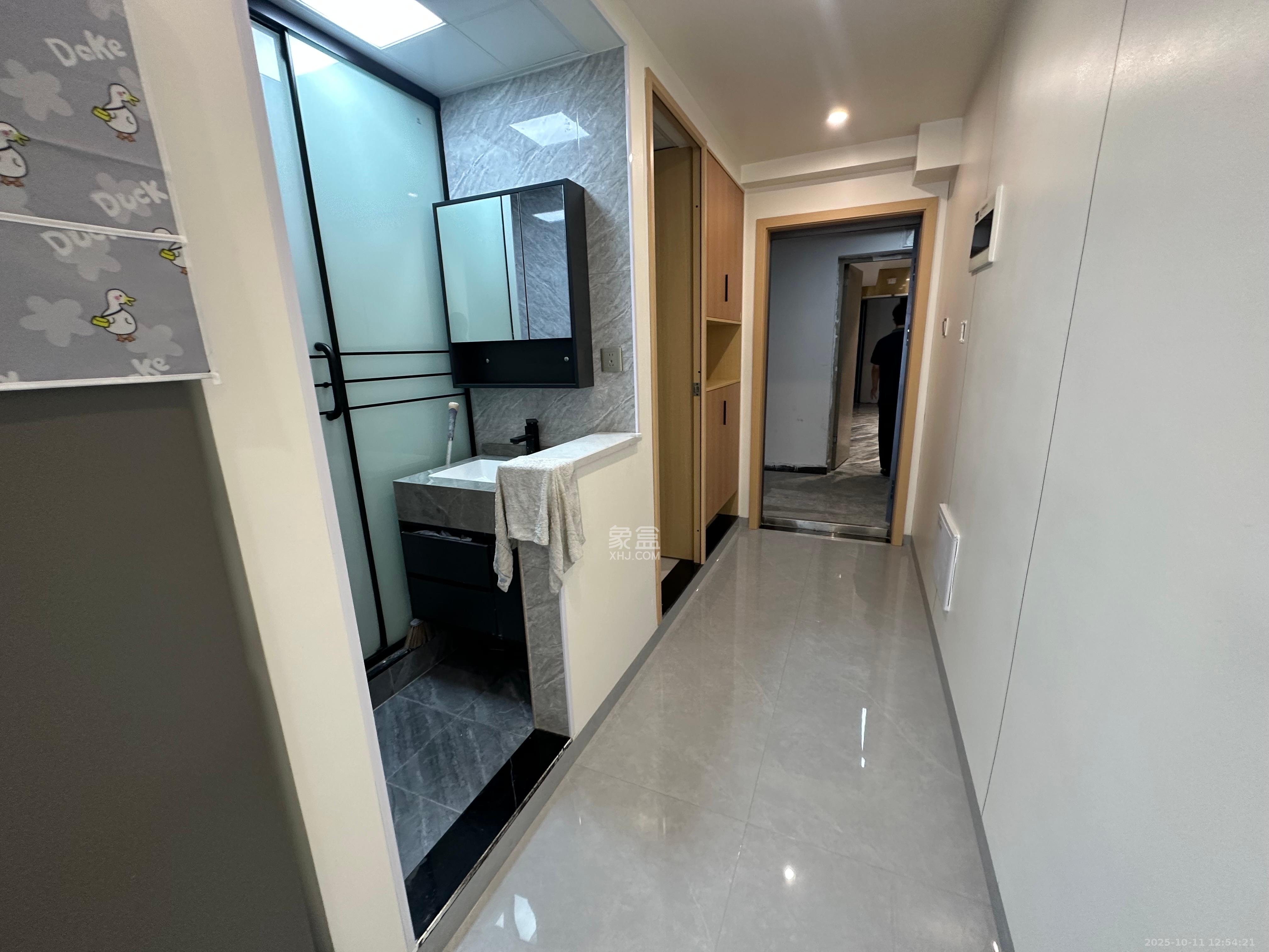 君悦新天地 2室2厅2卫 2800.0元/月 君悦新天地 2室2厅2卫 2800.0元/月室内图