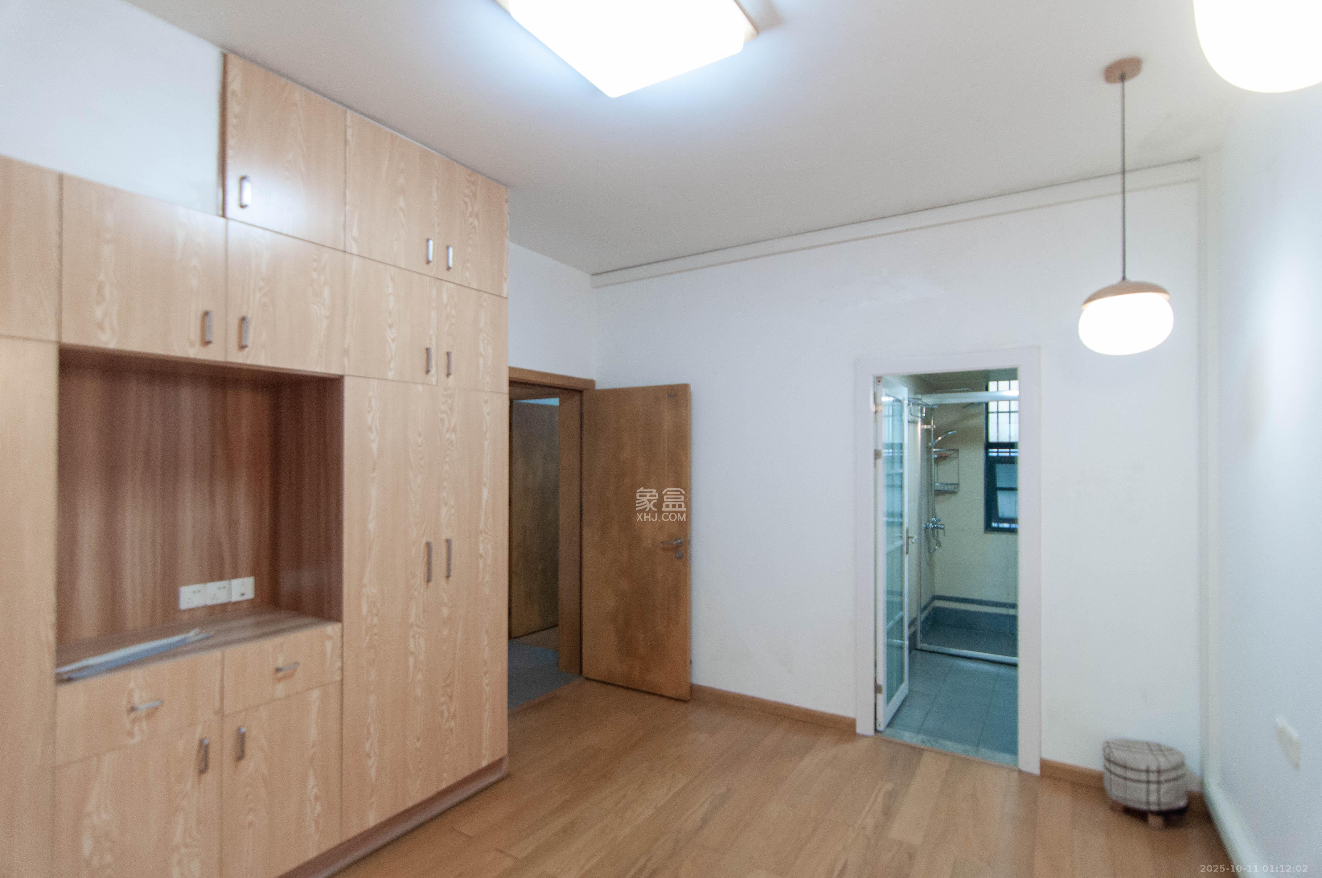 红星紫檀溪苑 4室2厅2卫 108.0万 红星紫檀溪苑 4室2厅2卫 108.0万其他