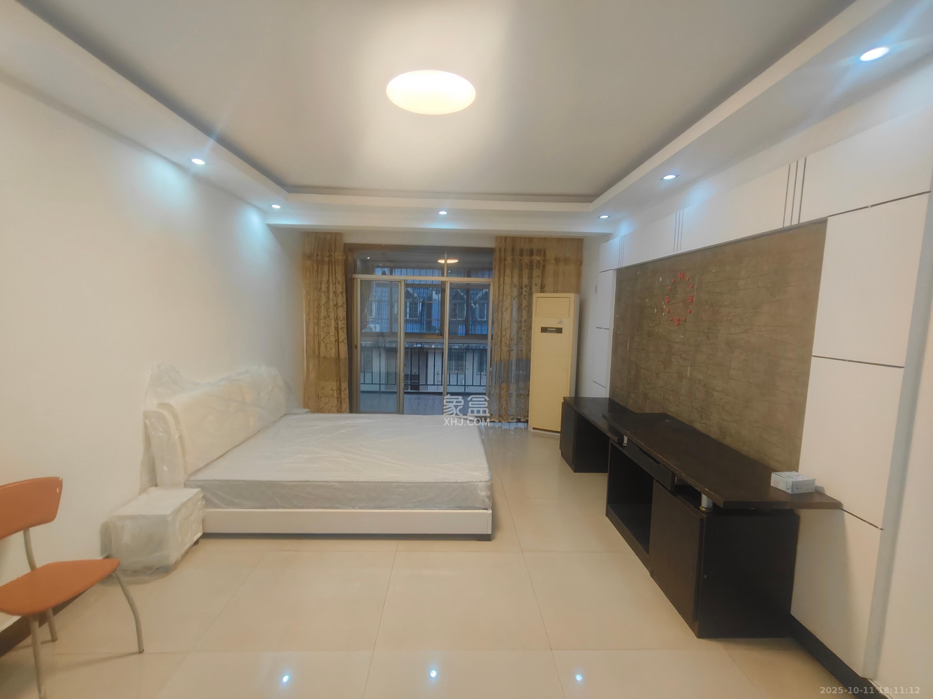 星城名典  6室2厅3卫    4000.0元/月室内图