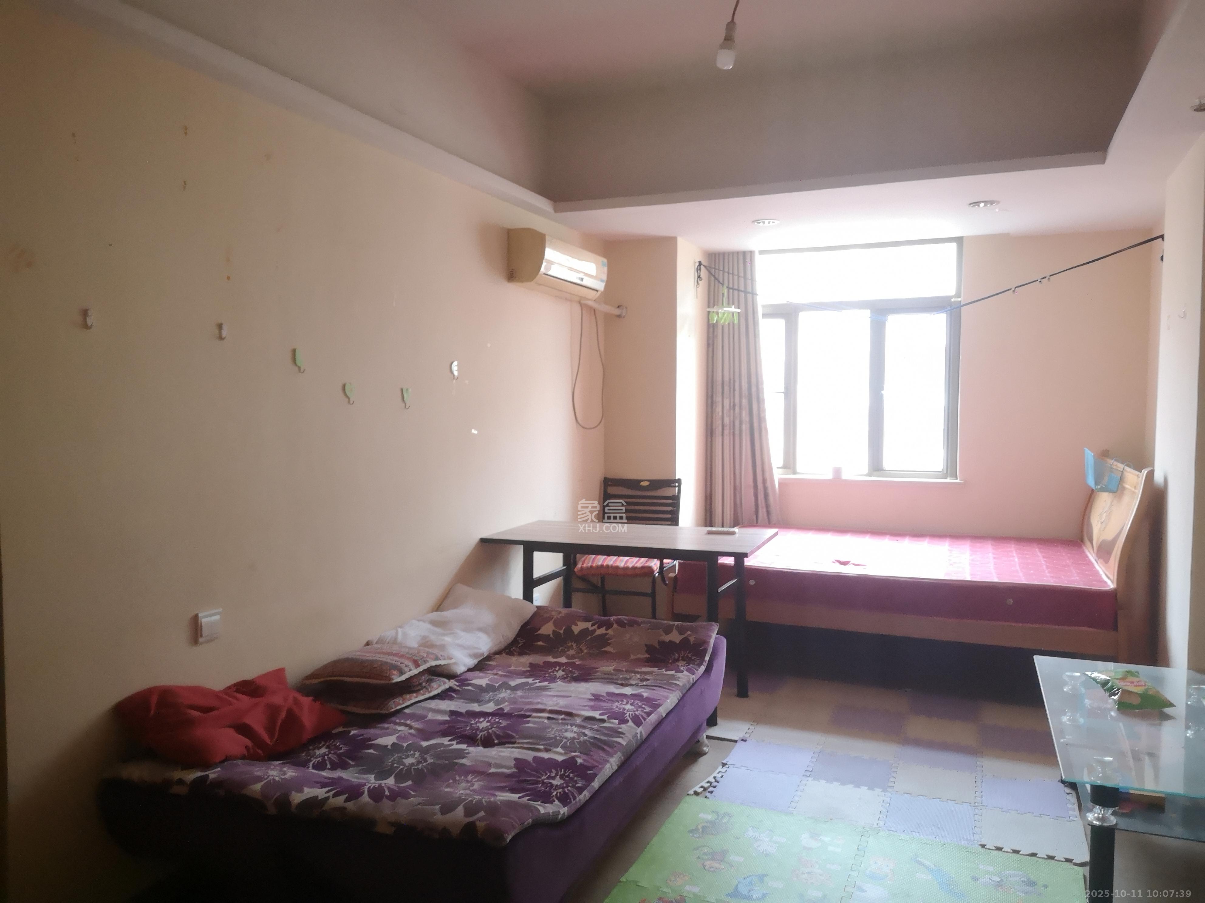 米兰春天  1室1厅1卫    800.0元/月室内图