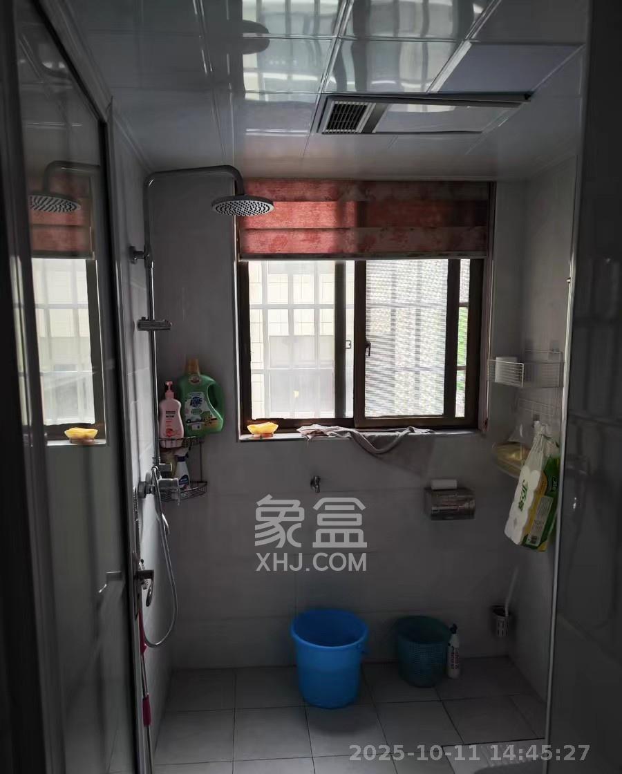 富鑫源 2室2厅1卫 1500.0元/月 富鑫源 2室2厅1卫 1500.0元/月室内图